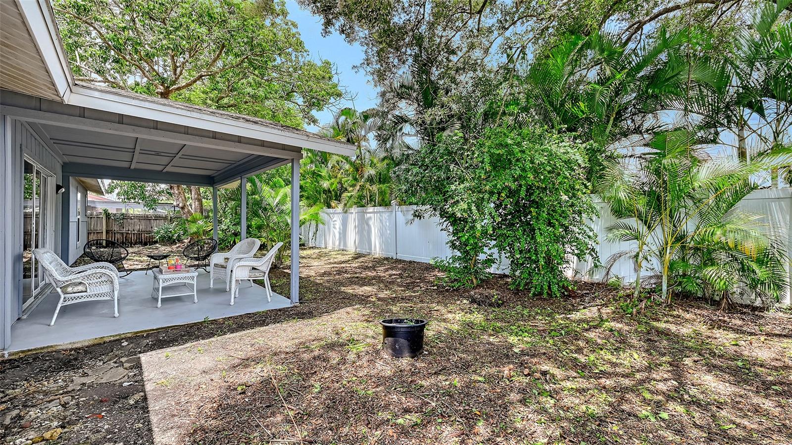 4054 PALAU DR — photo 37