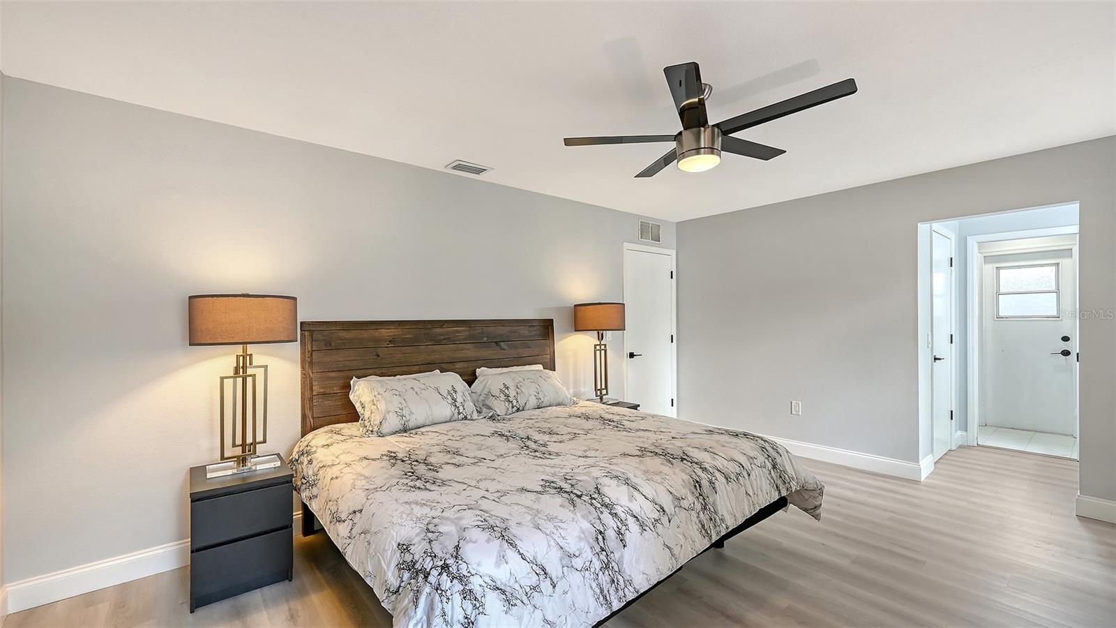 4054 PALAU DR — photo 19