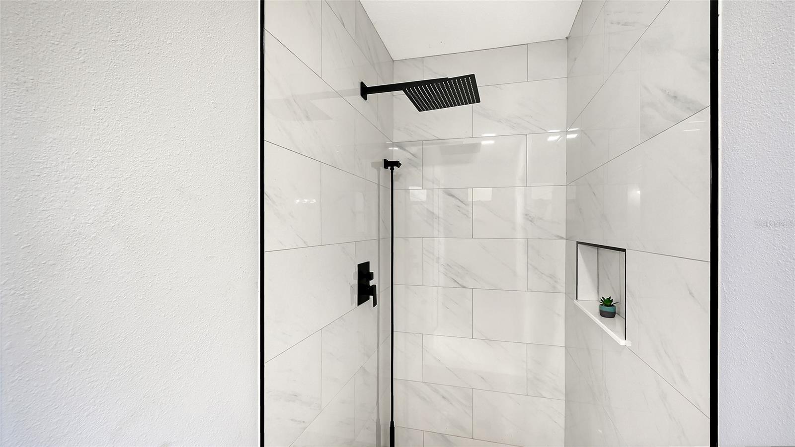 4054 PALAU DR — photo 23