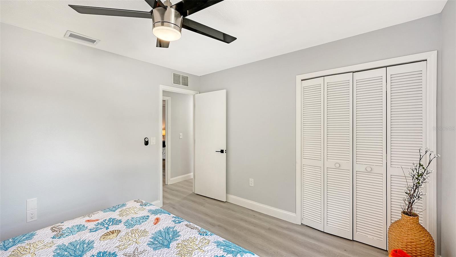 4054 PALAU DR — photo 29