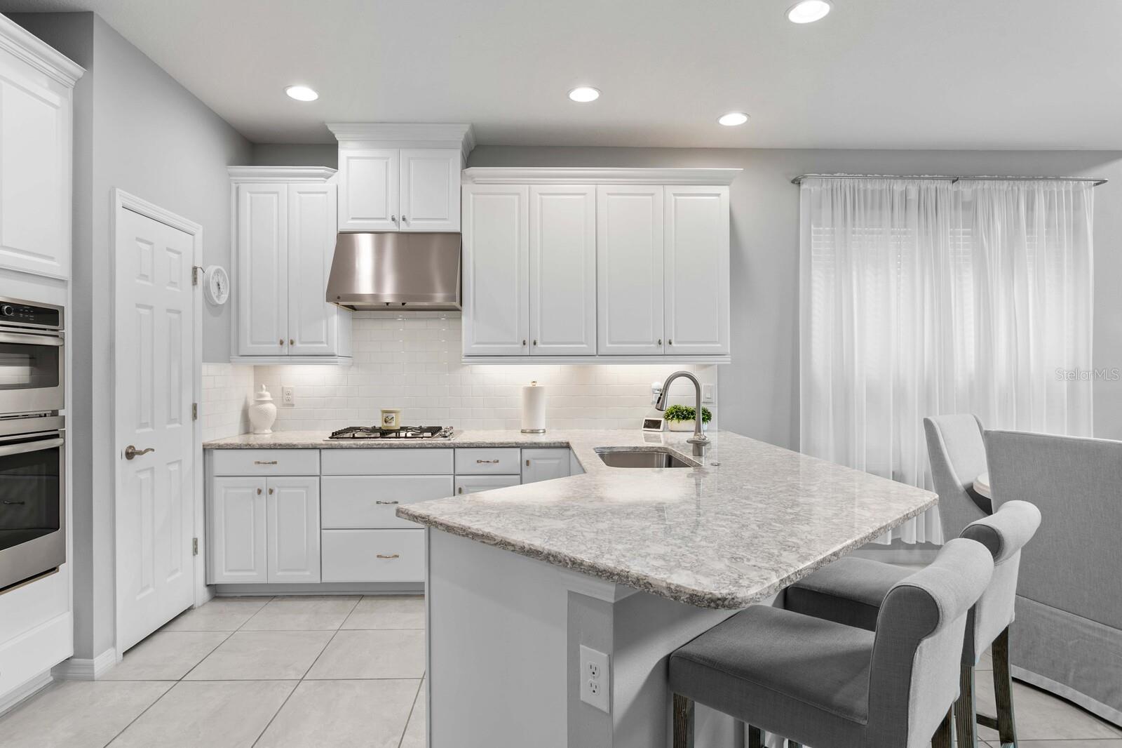 8524 ARABELLA LN — photo 8