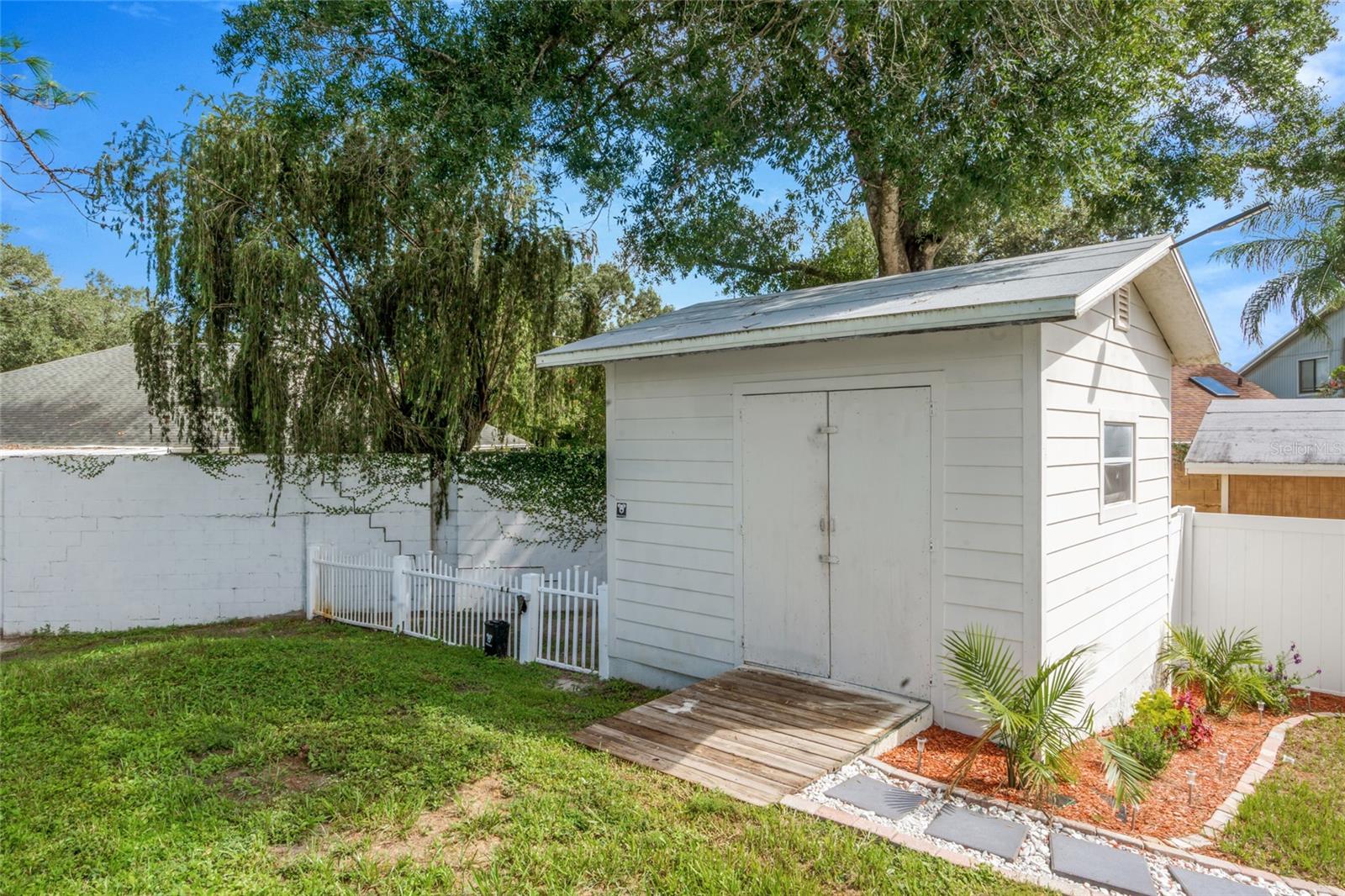10806 PEREZ DR — photo 52