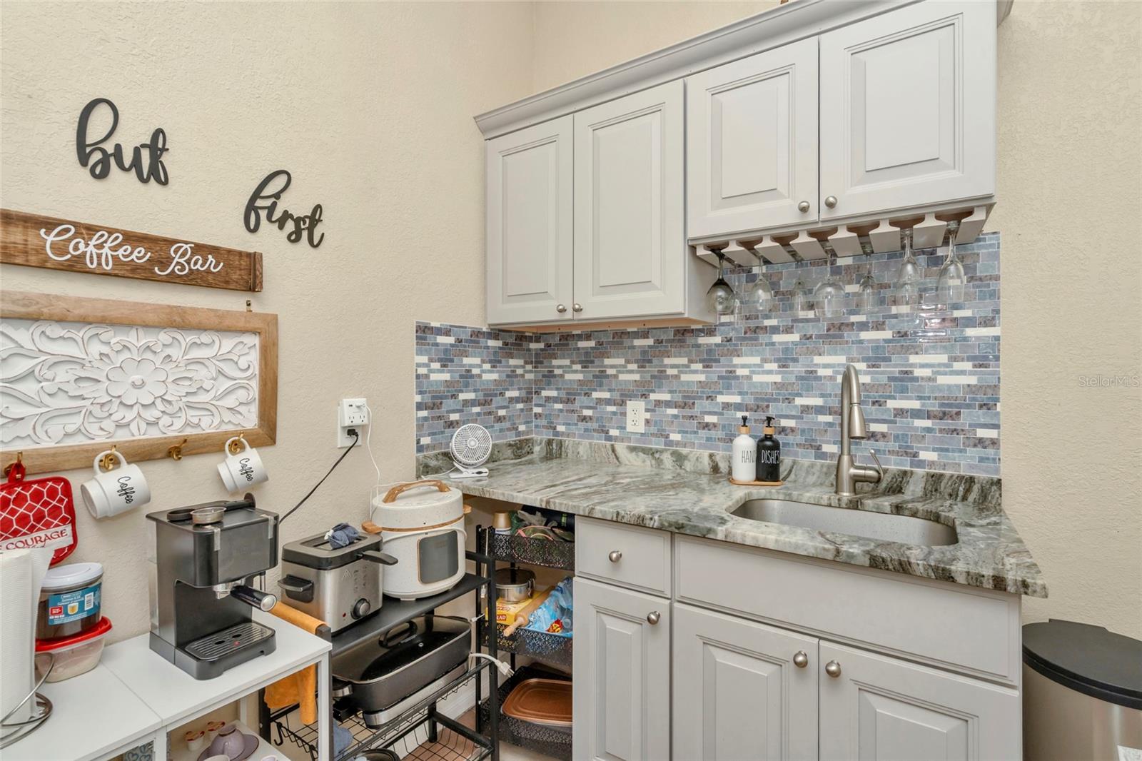 10806 PEREZ DR — photo 41