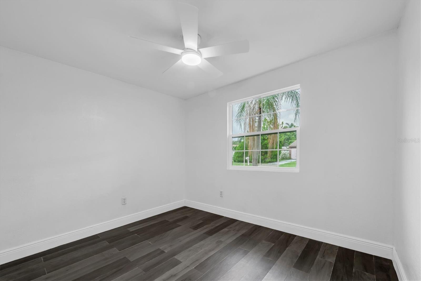 650 TIMBER BAY CIR W — photo 23