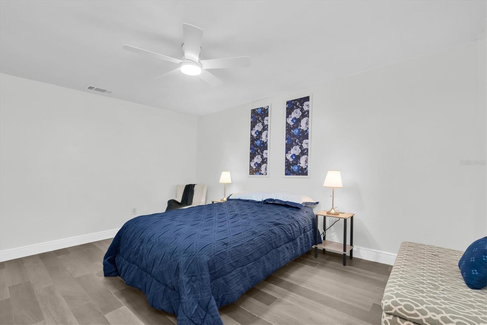 650 TIMBER BAY CIR W — photo 17