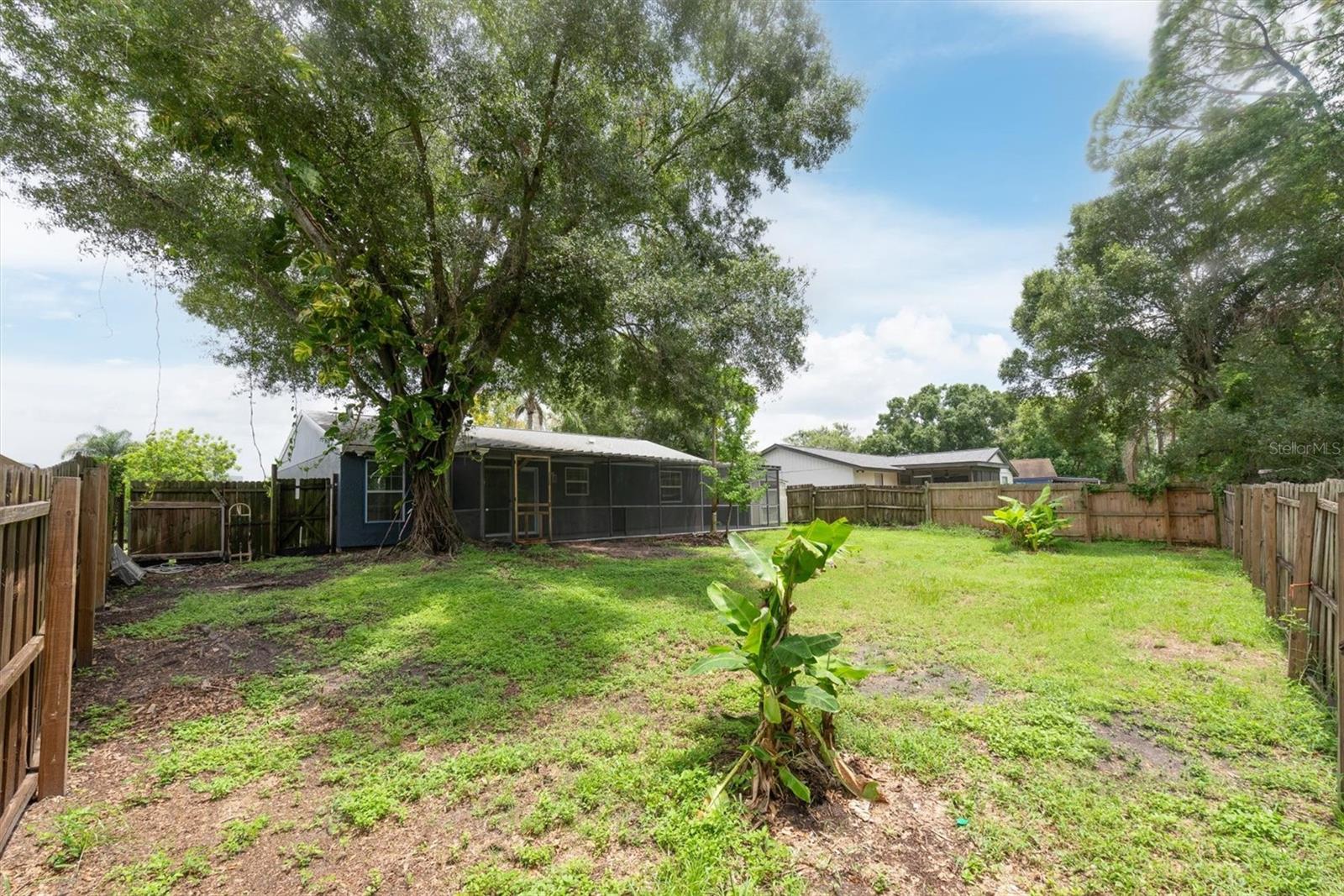 650 TIMBER BAY CIR W — photo 27