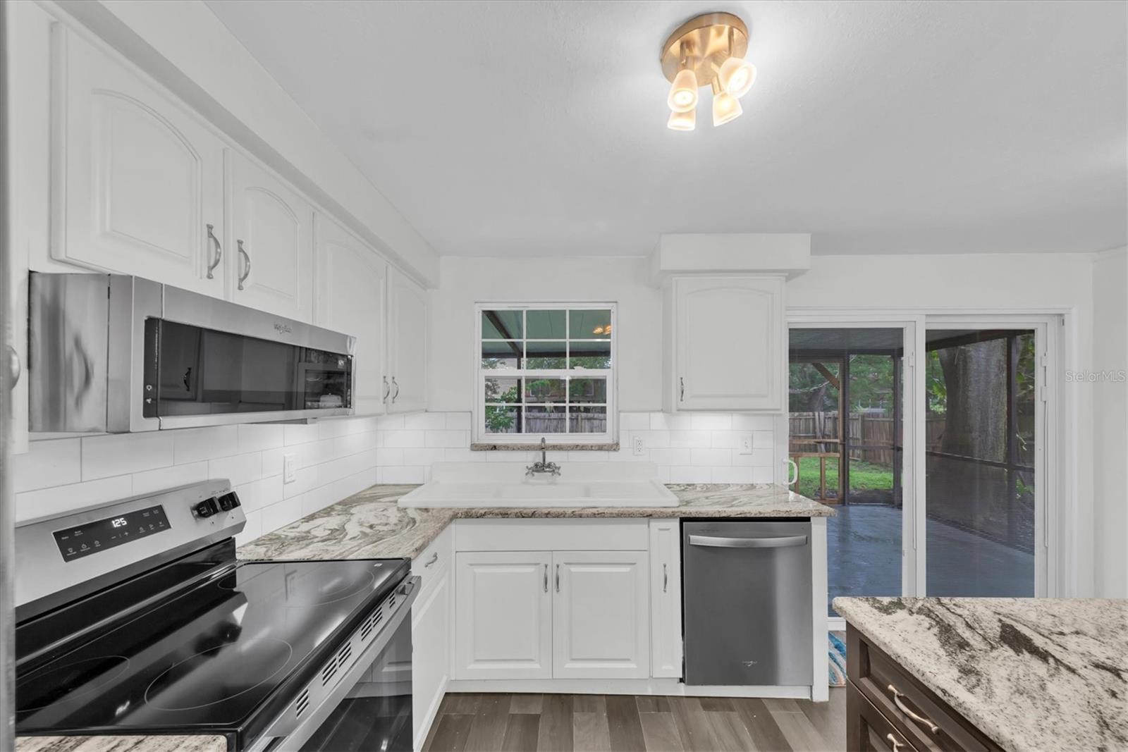 650 TIMBER BAY CIR W — photo 11