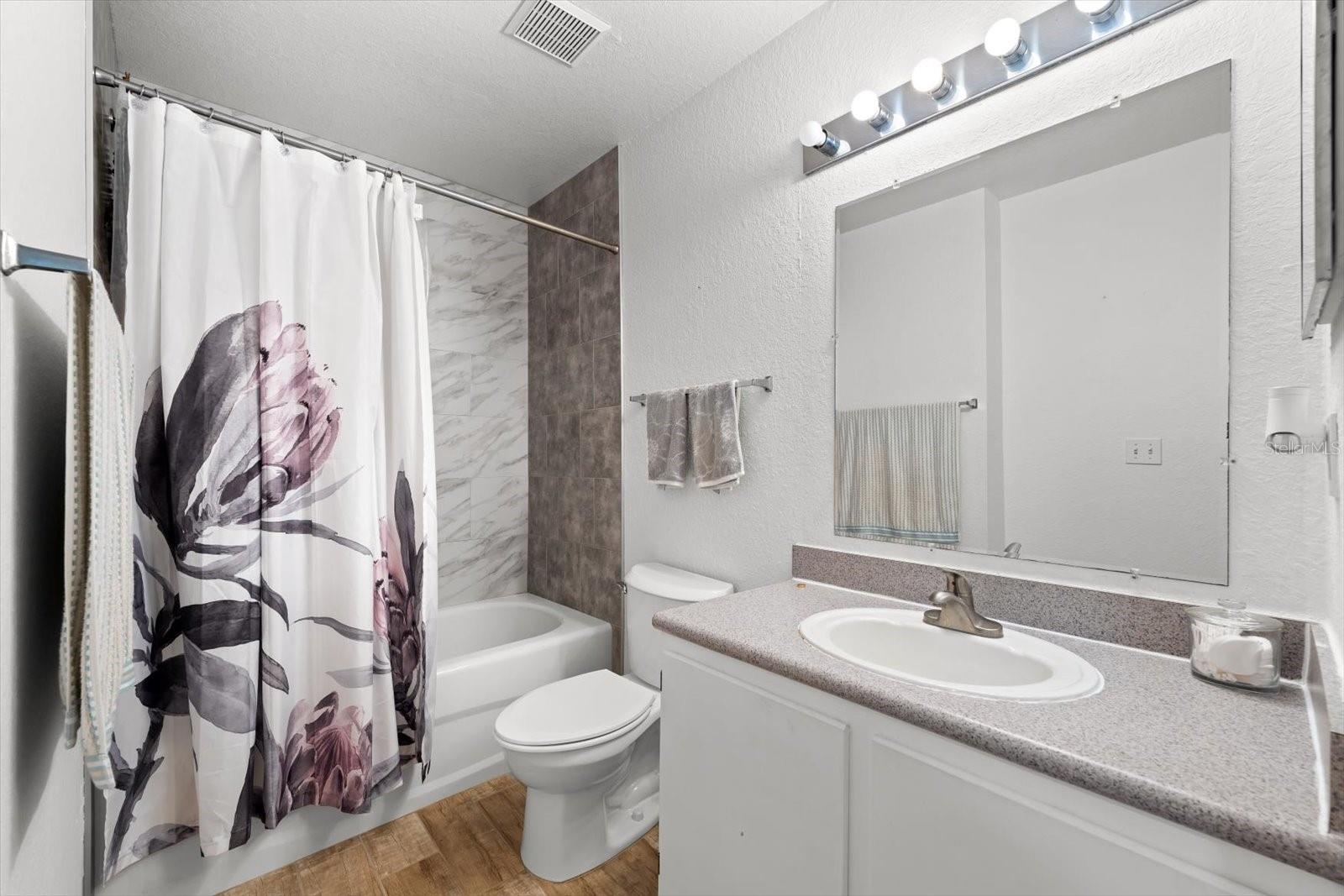 8933 MANOR LOOP #204 — photo 22