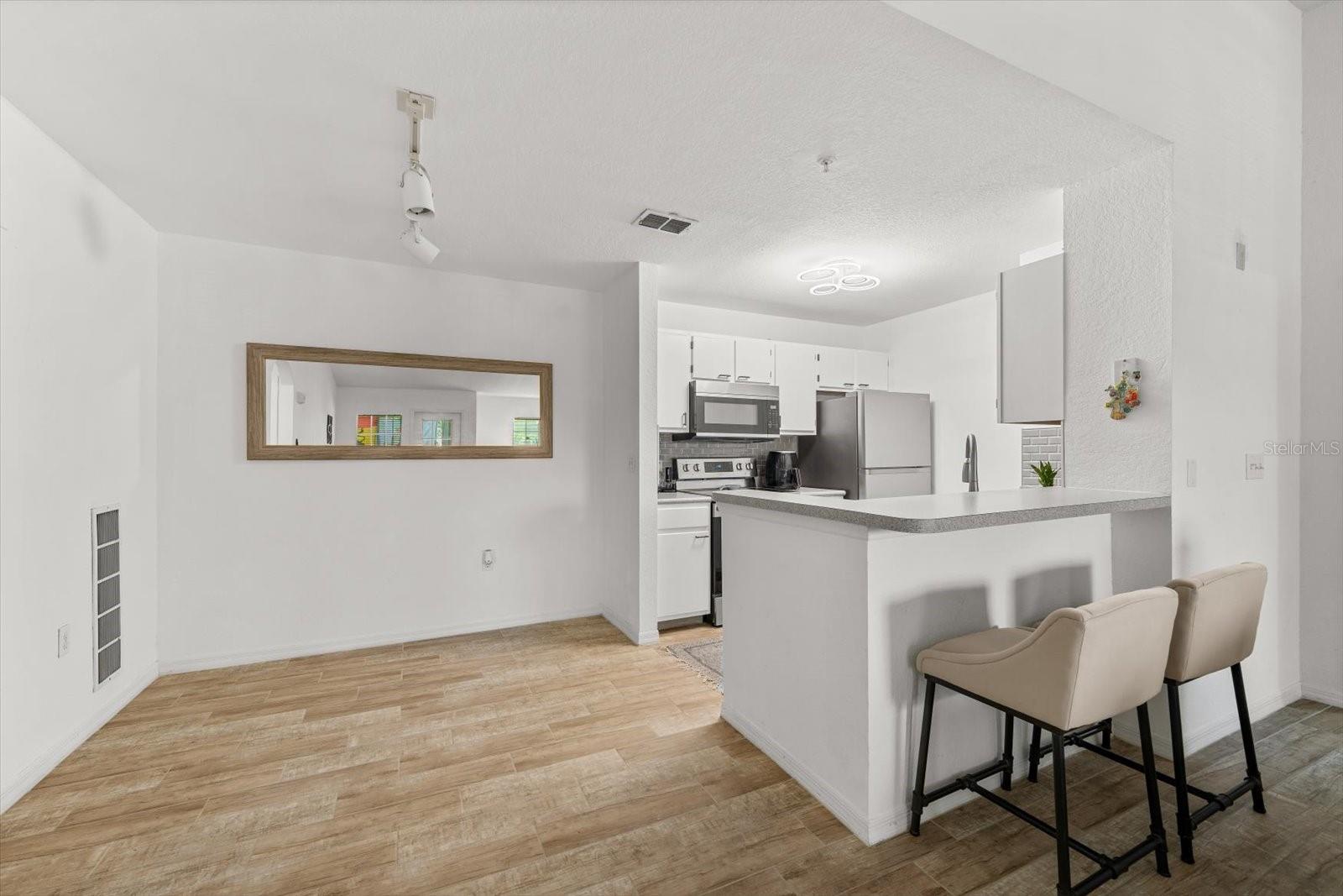 8933 MANOR LOOP #204 — photo 14