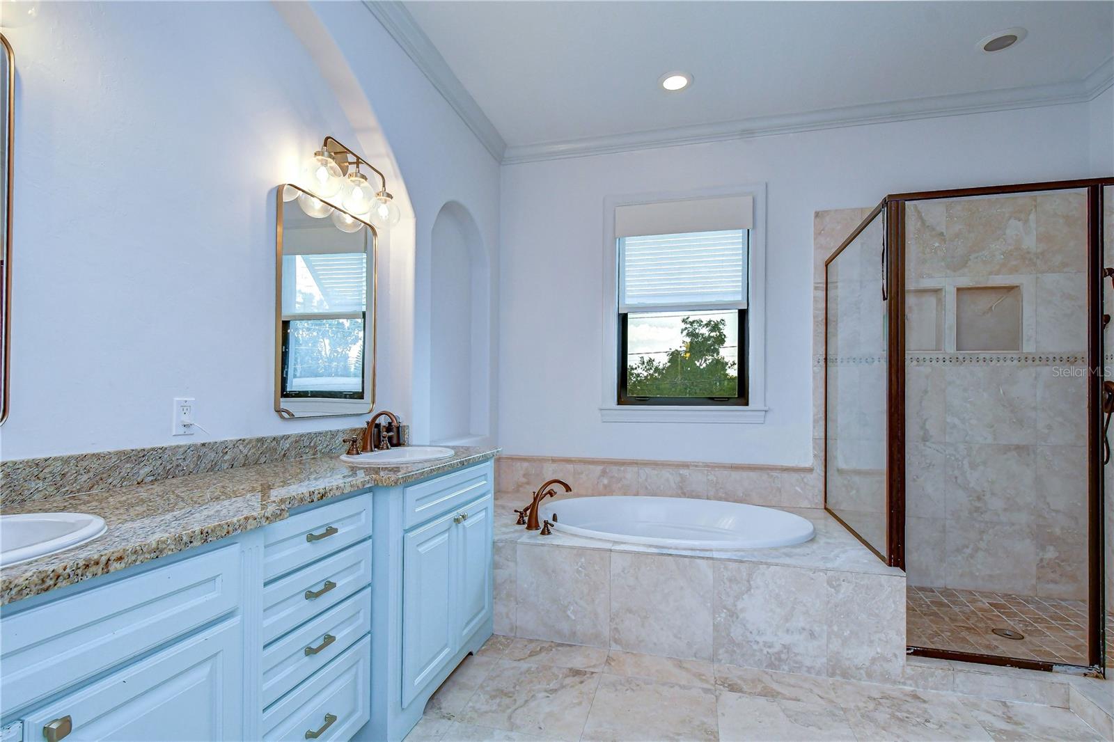 5102 W CLEVELAND ST — photo 26
