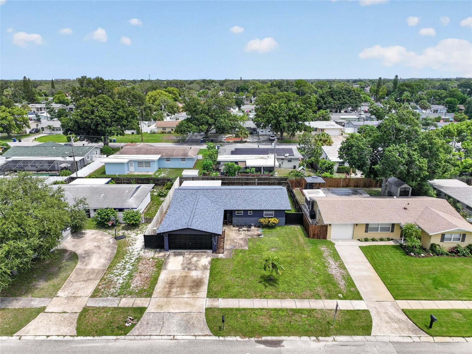 1748 GREENLEA DR — photo 48