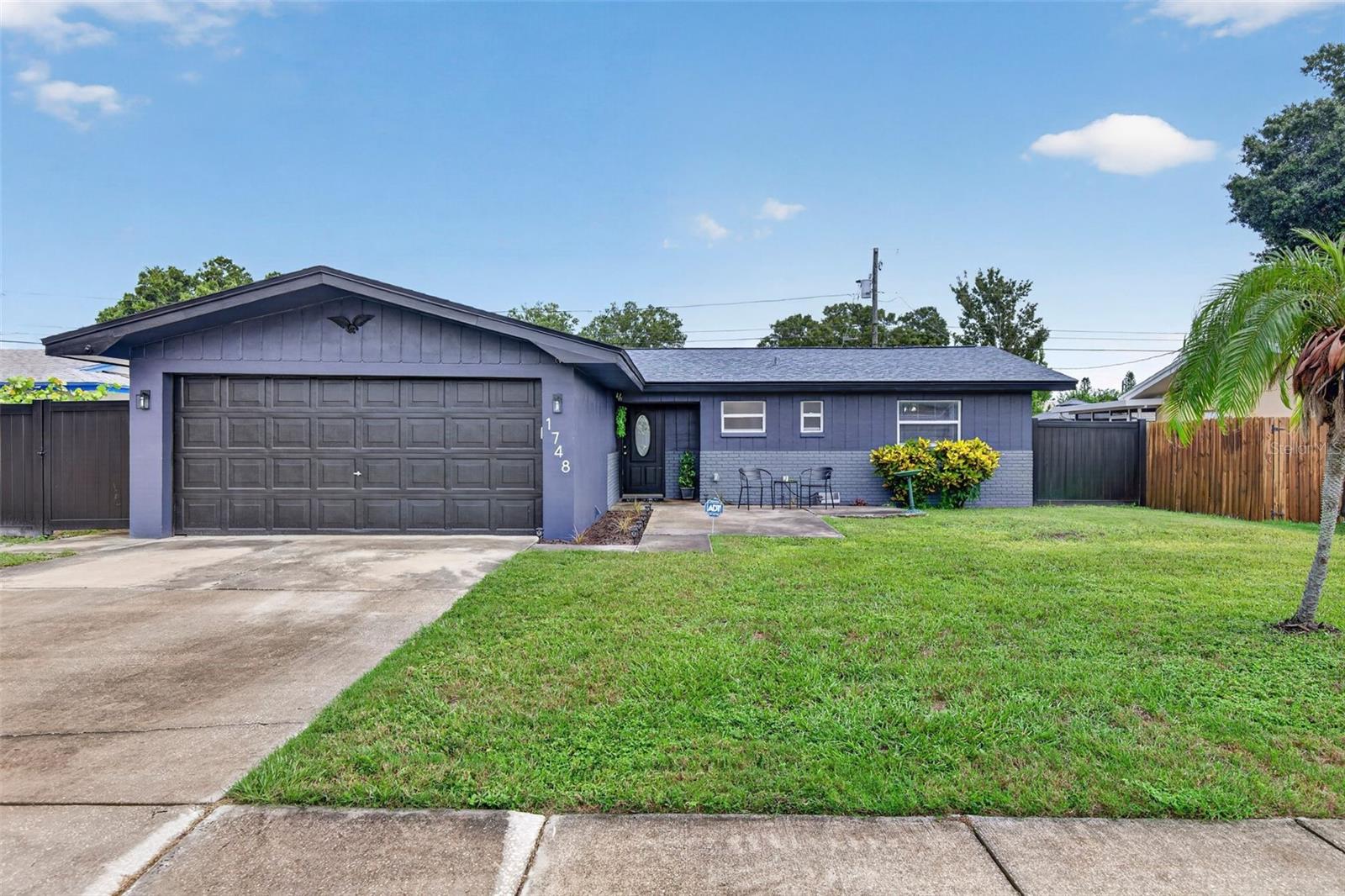 1748 GREENLEA DR — photo 4