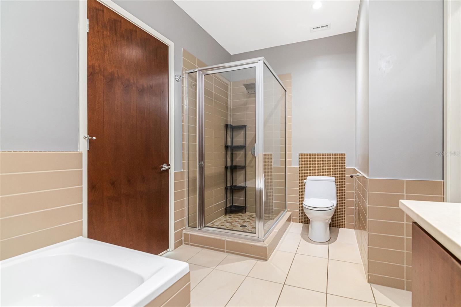 111 N 12TH ST #1820 — photo 25