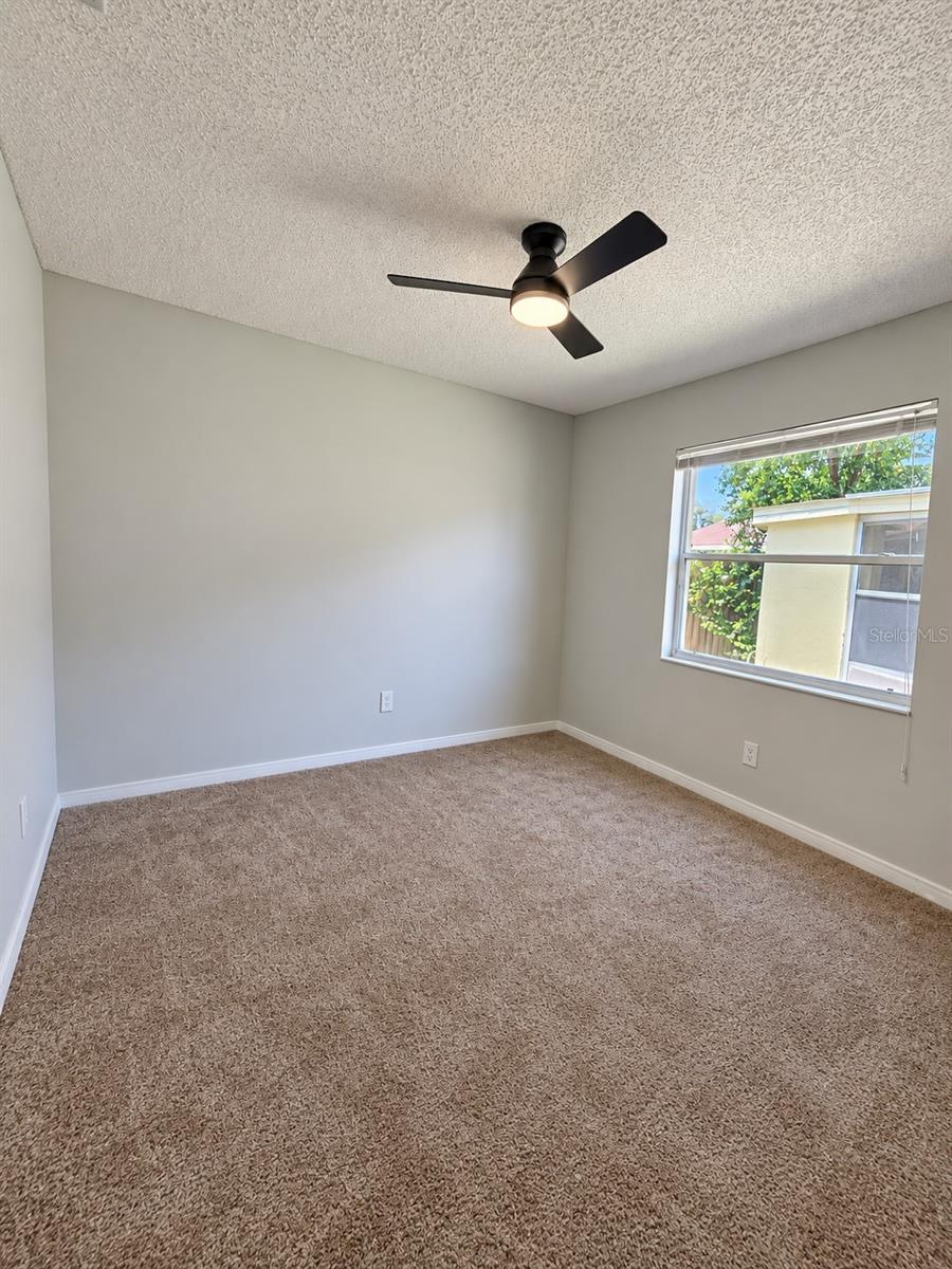 888 FRANKLIN CIR — photo 9