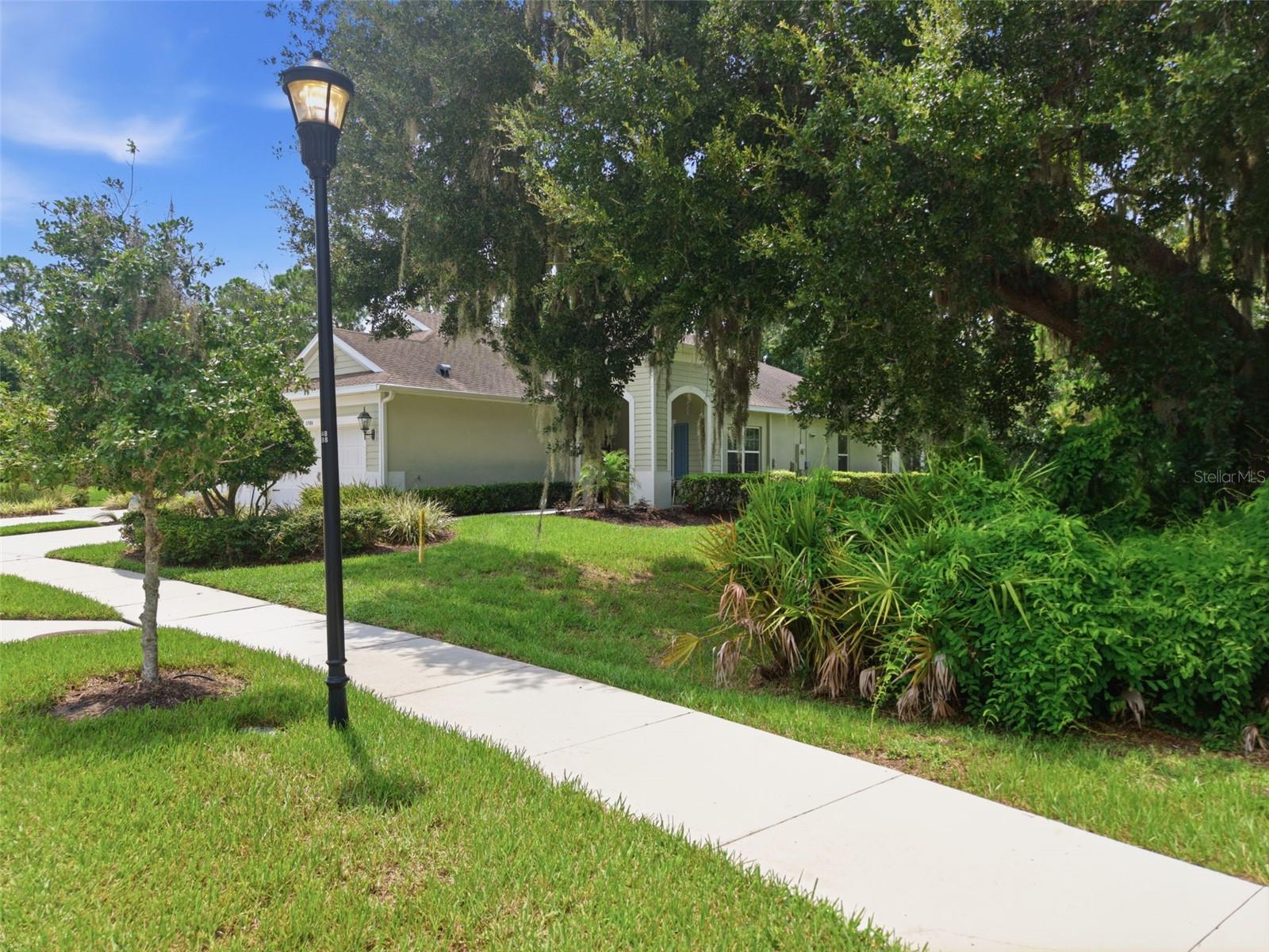 13584 CIRCA CROSSING DR — photo 3