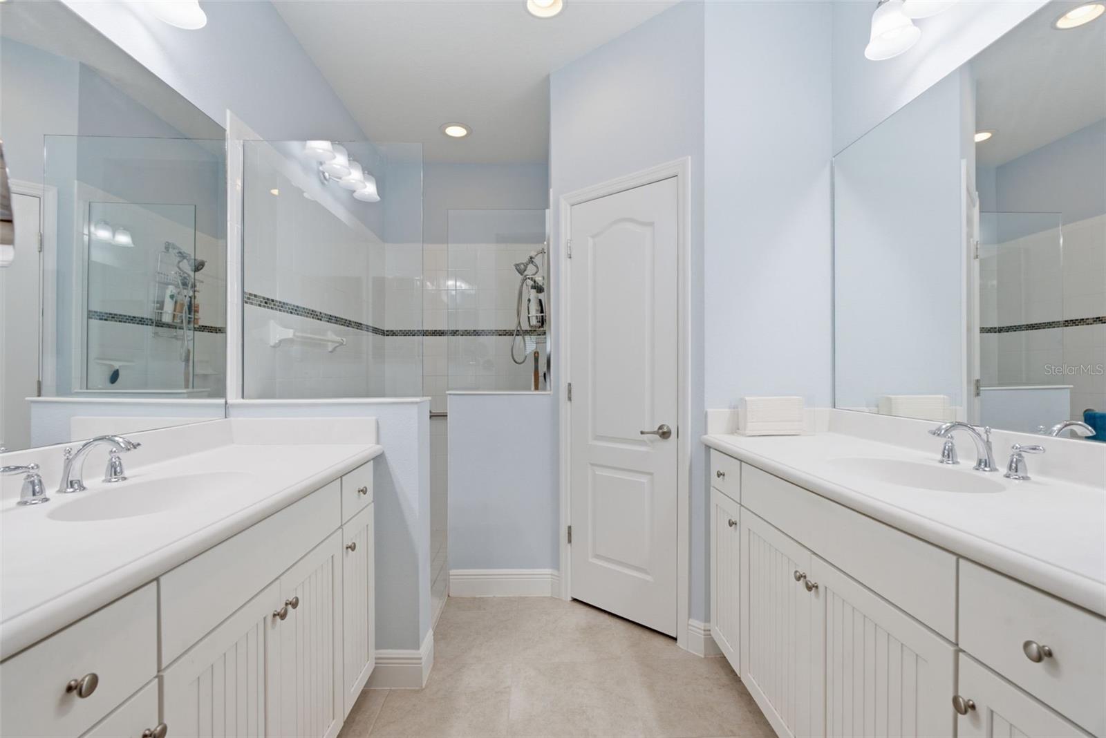 13584 CIRCA CROSSING DR — photo 28