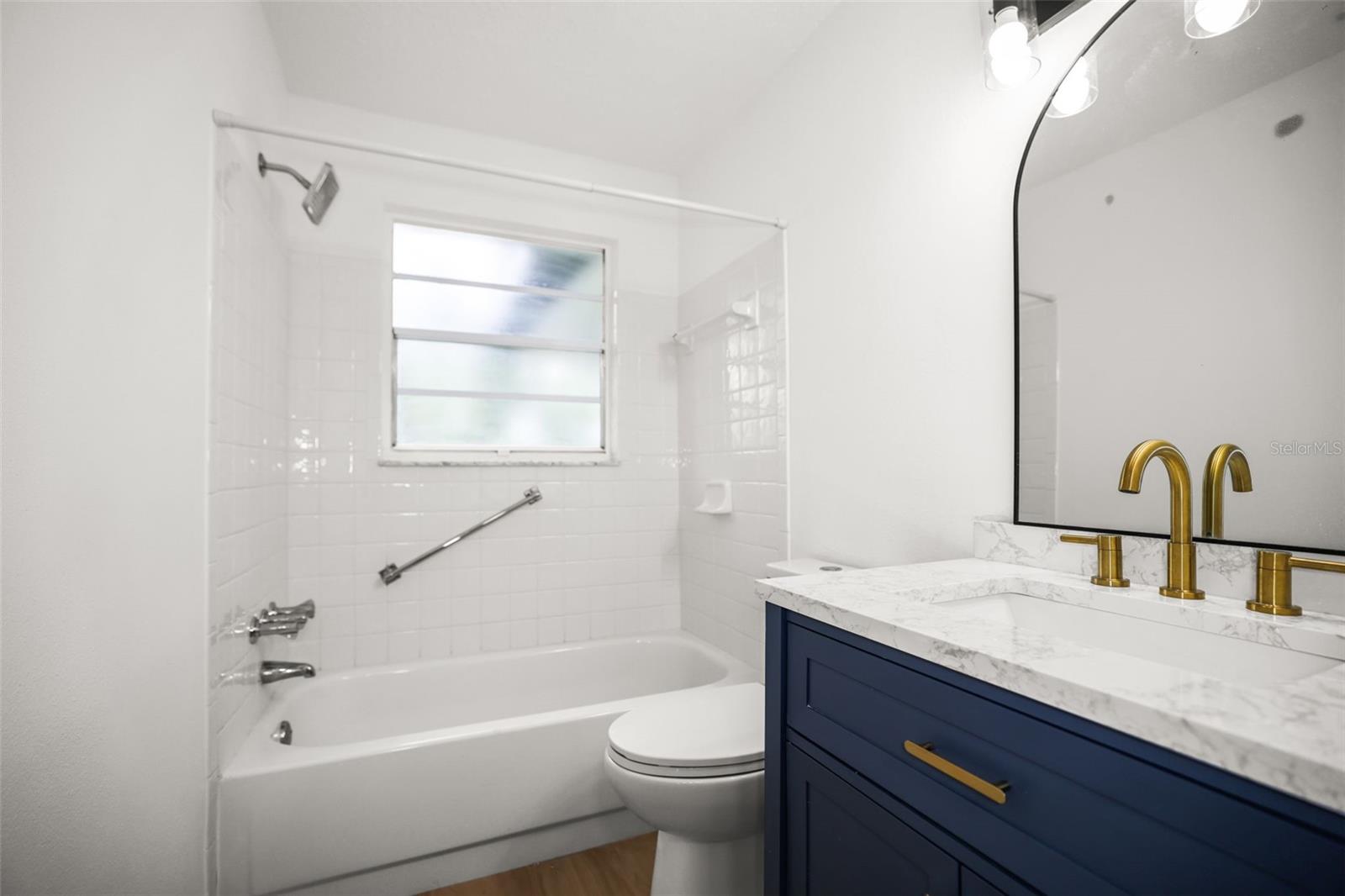 3261 LA VERNE CT — photo 5