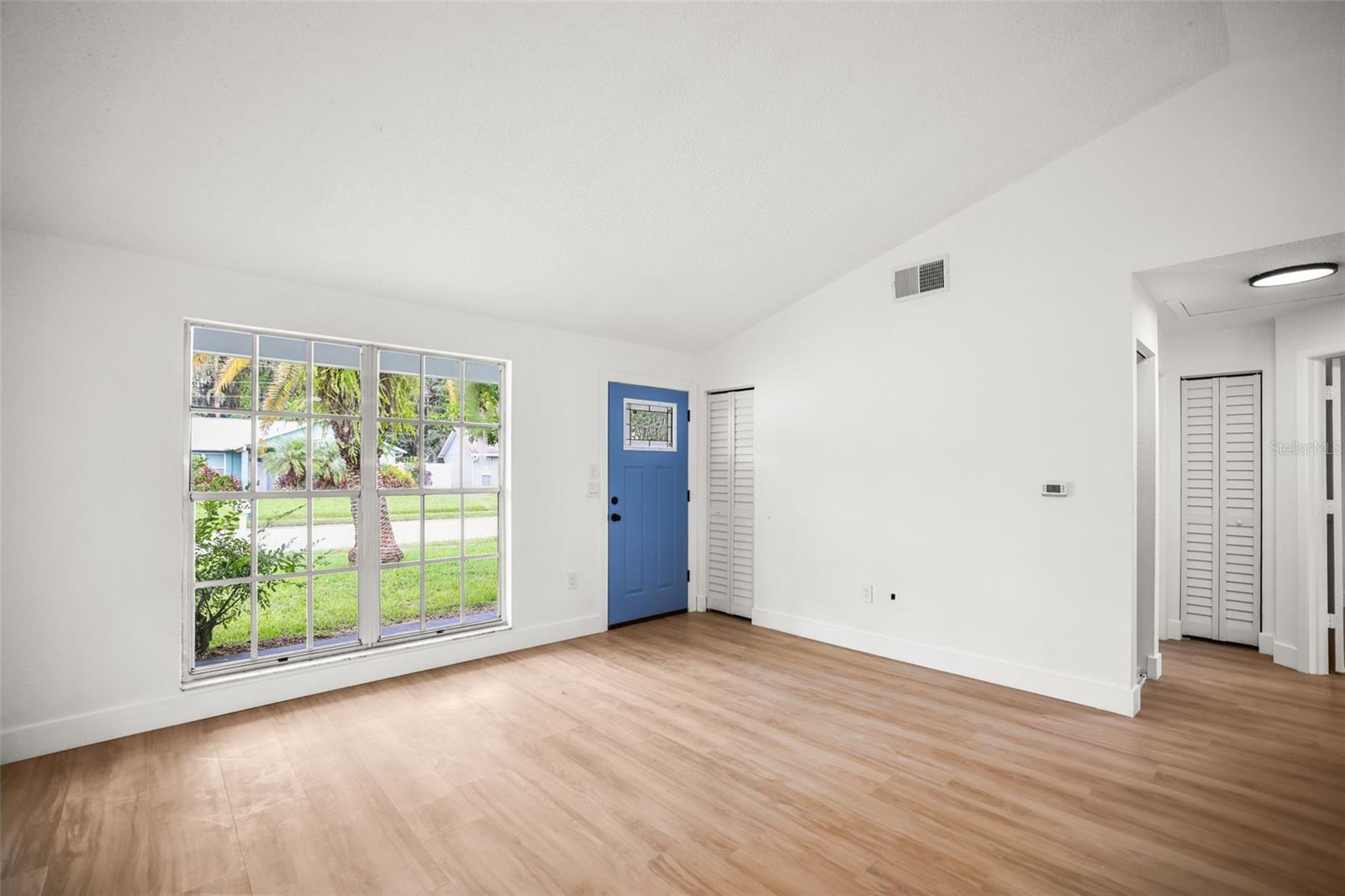 3261 LA VERNE CT — photo 27