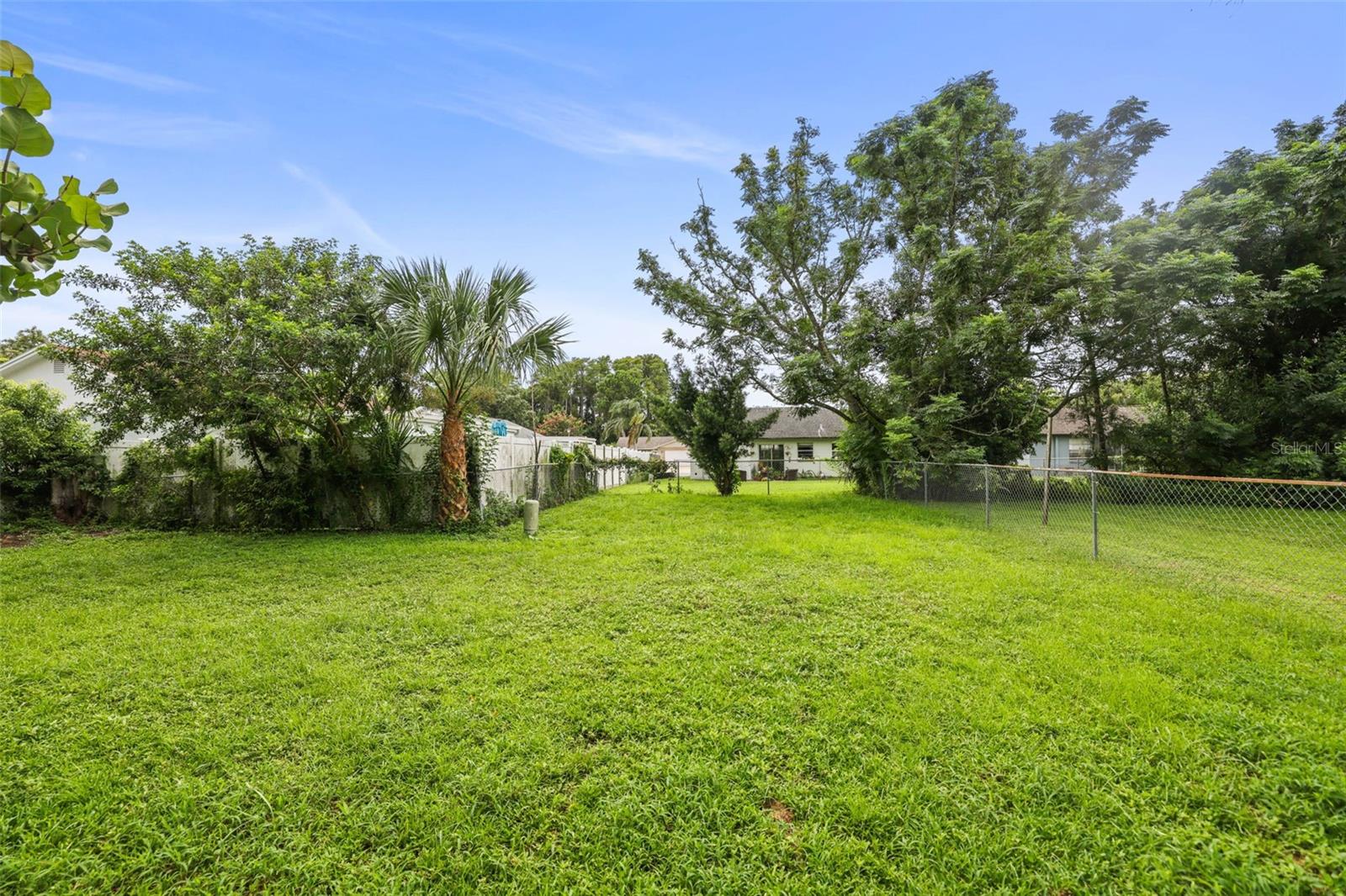 3261 LA VERNE CT — photo 38