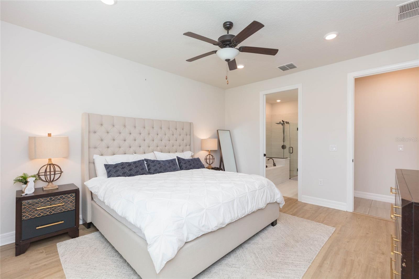 7430 POOL COMPASS LOOP — photo 31