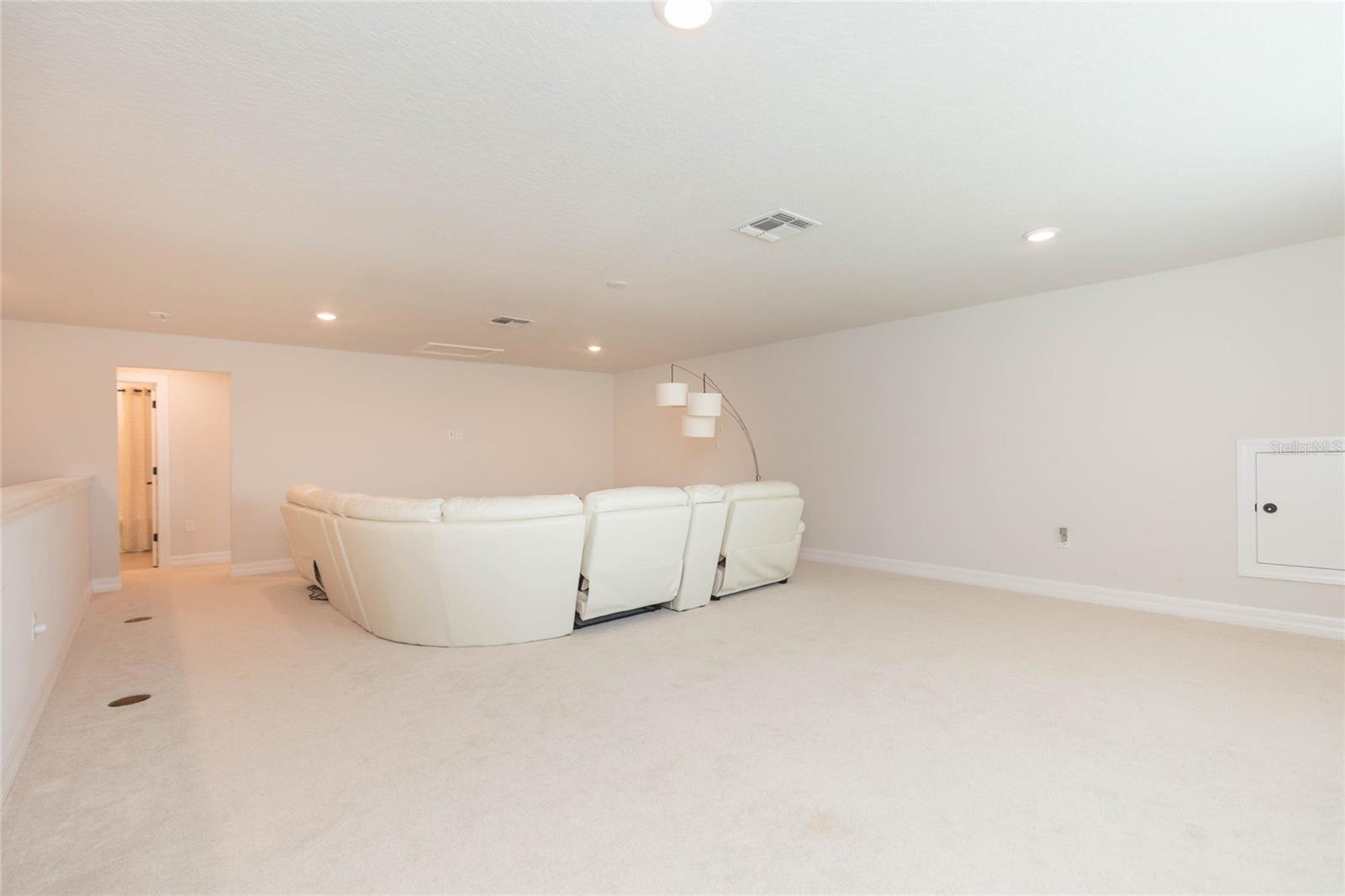 7430 POOL COMPASS LOOP — photo 36