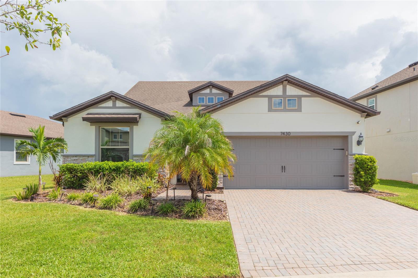 7430 POOL COMPASS LOOP — photo 3