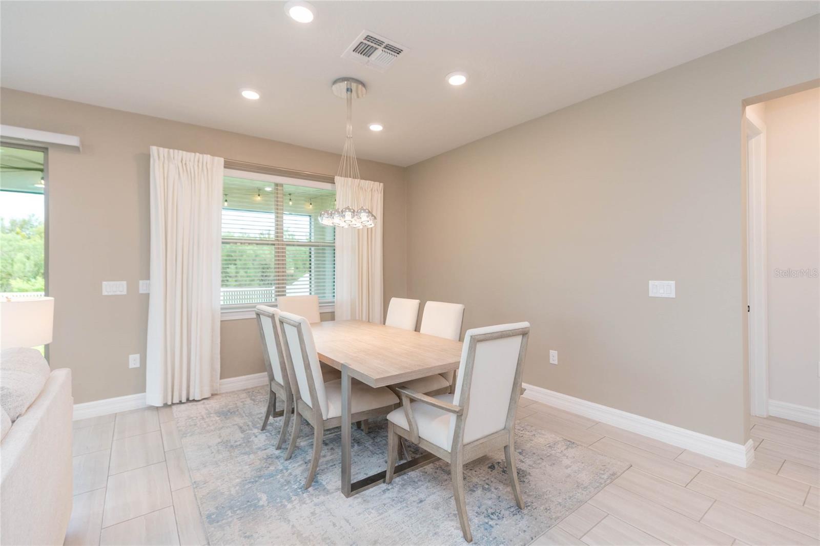 7430 POOL COMPASS LOOP — photo 14