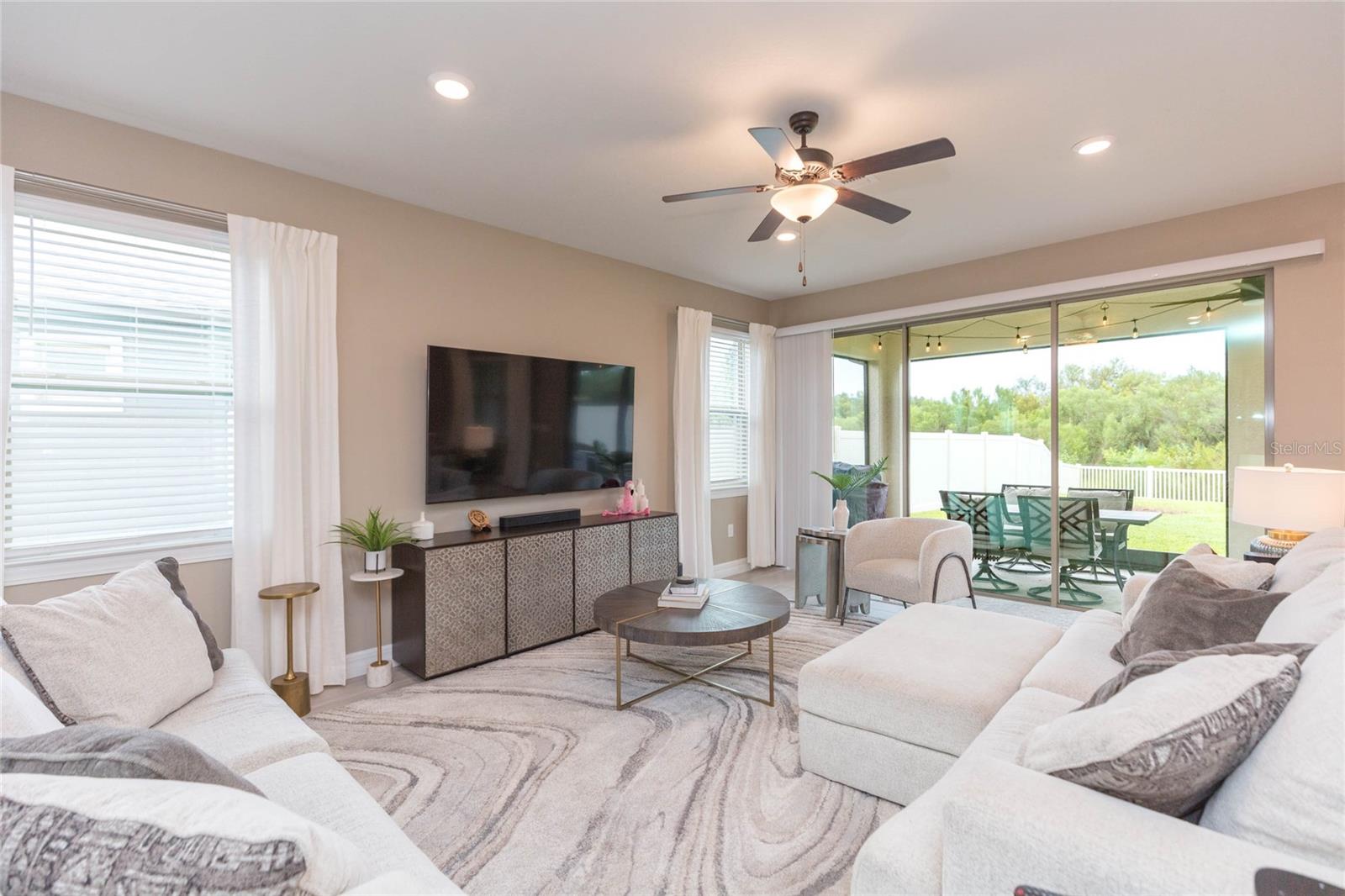 7430 POOL COMPASS LOOP — photo 10