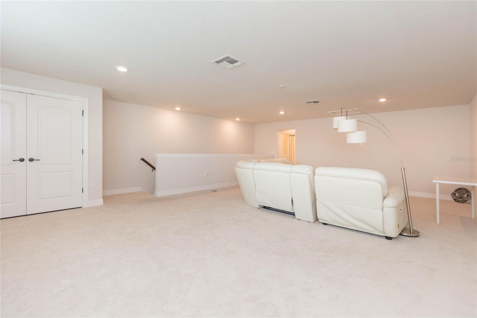 7430 POOL COMPASS LOOP — photo 37