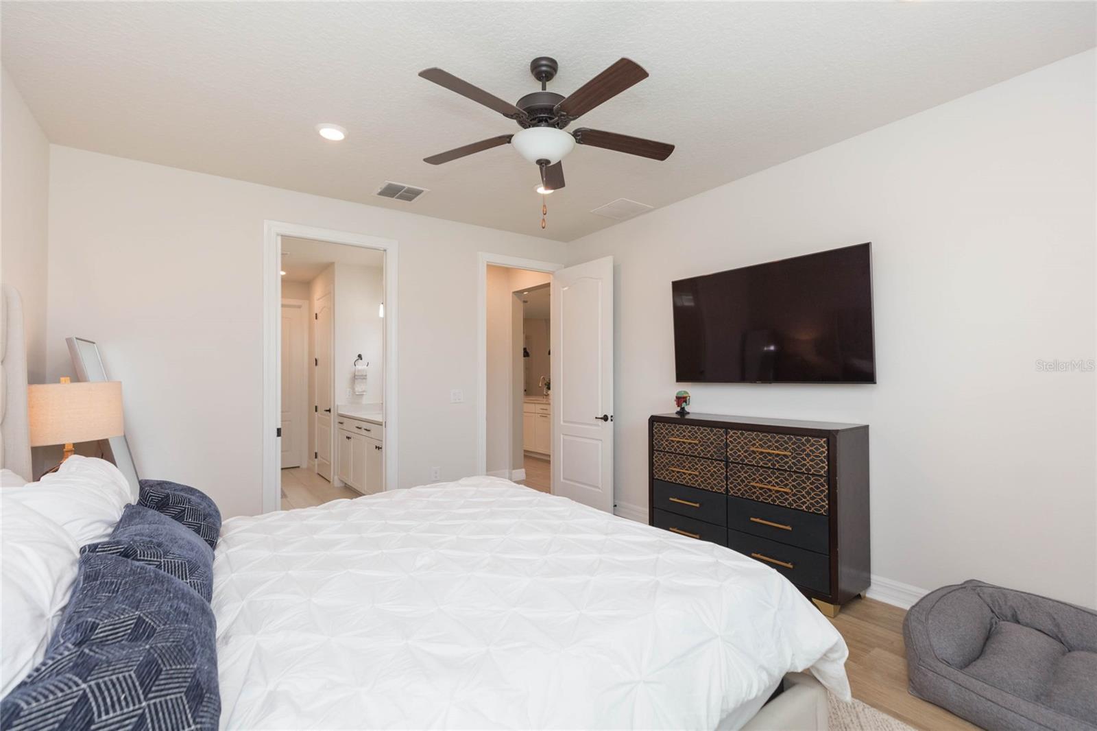 7430 POOL COMPASS LOOP — photo 32