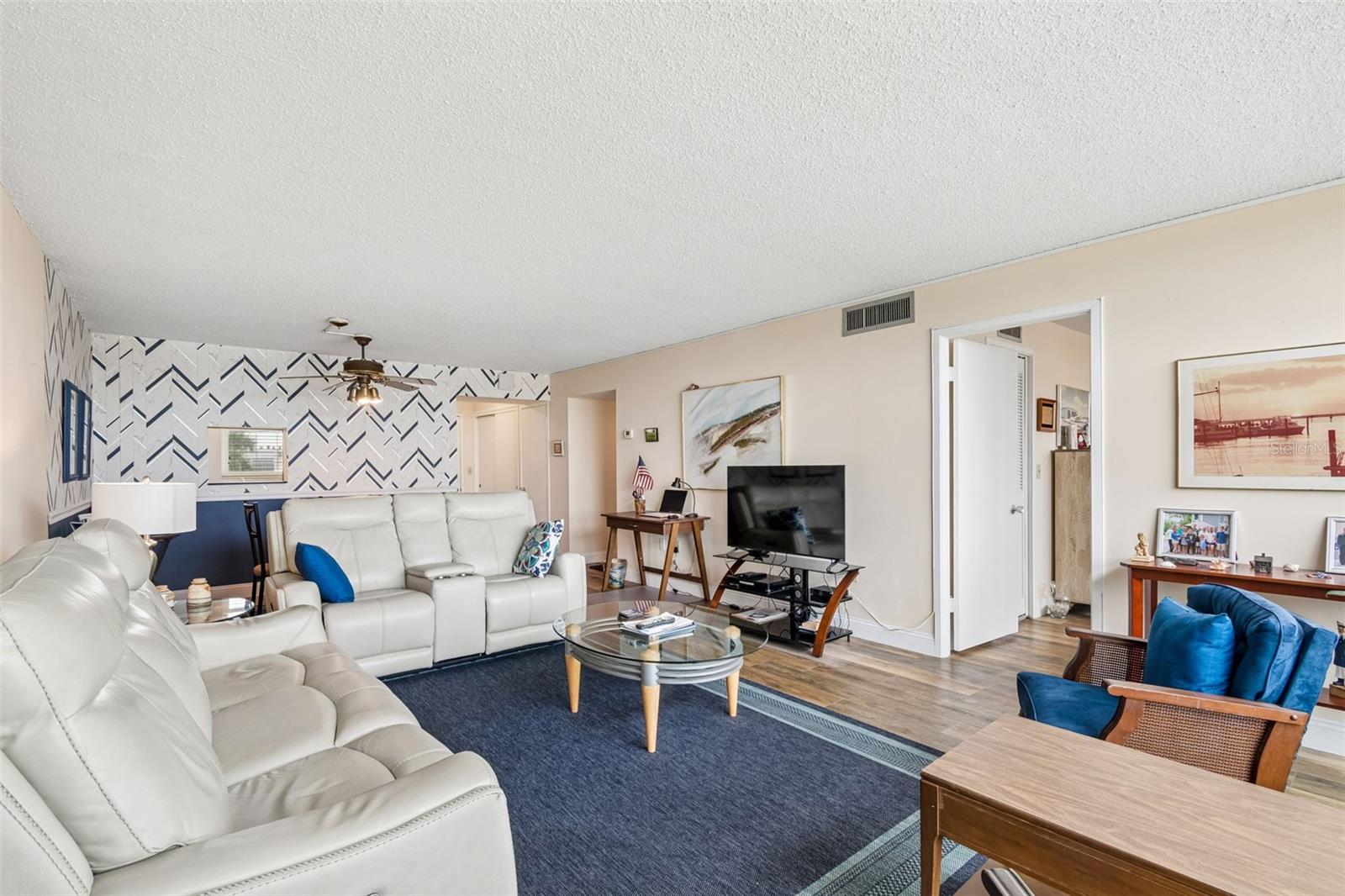 7465 BAY ISLAND DR S #313 — photo 10
