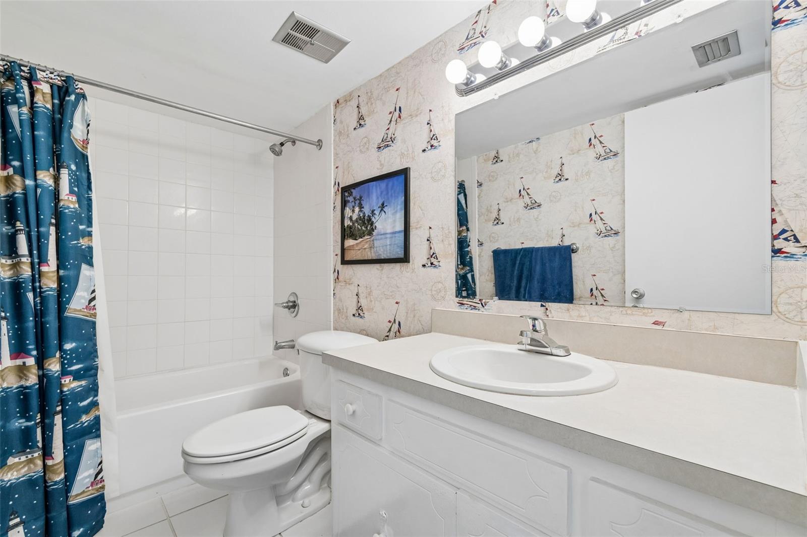 7465 BAY ISLAND DR S #313 — photo 18