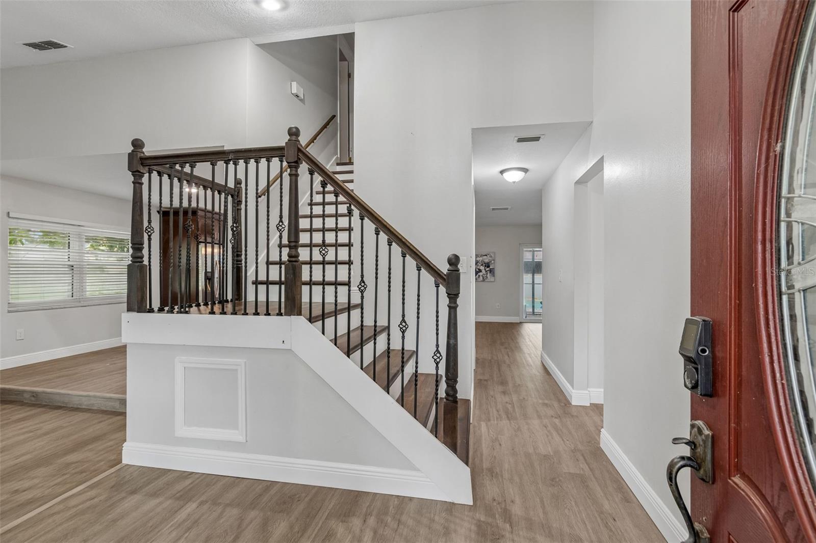 16507 CRANWOOD PL — photo 3
