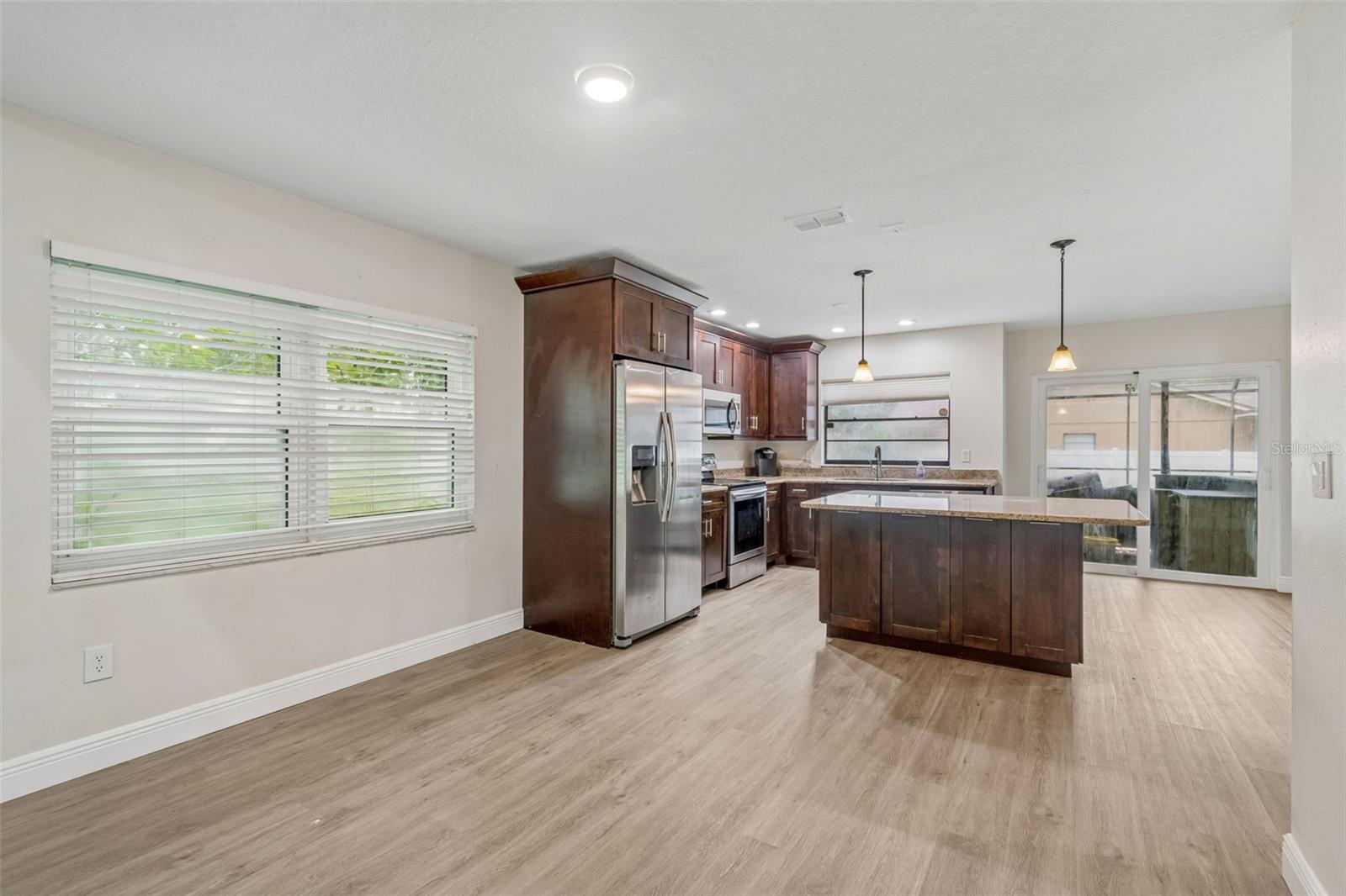 16507 CRANWOOD PL — photo 6