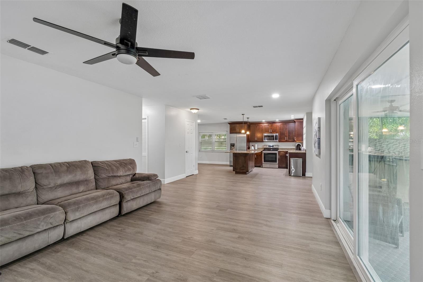 16507 CRANWOOD PL — photo 11