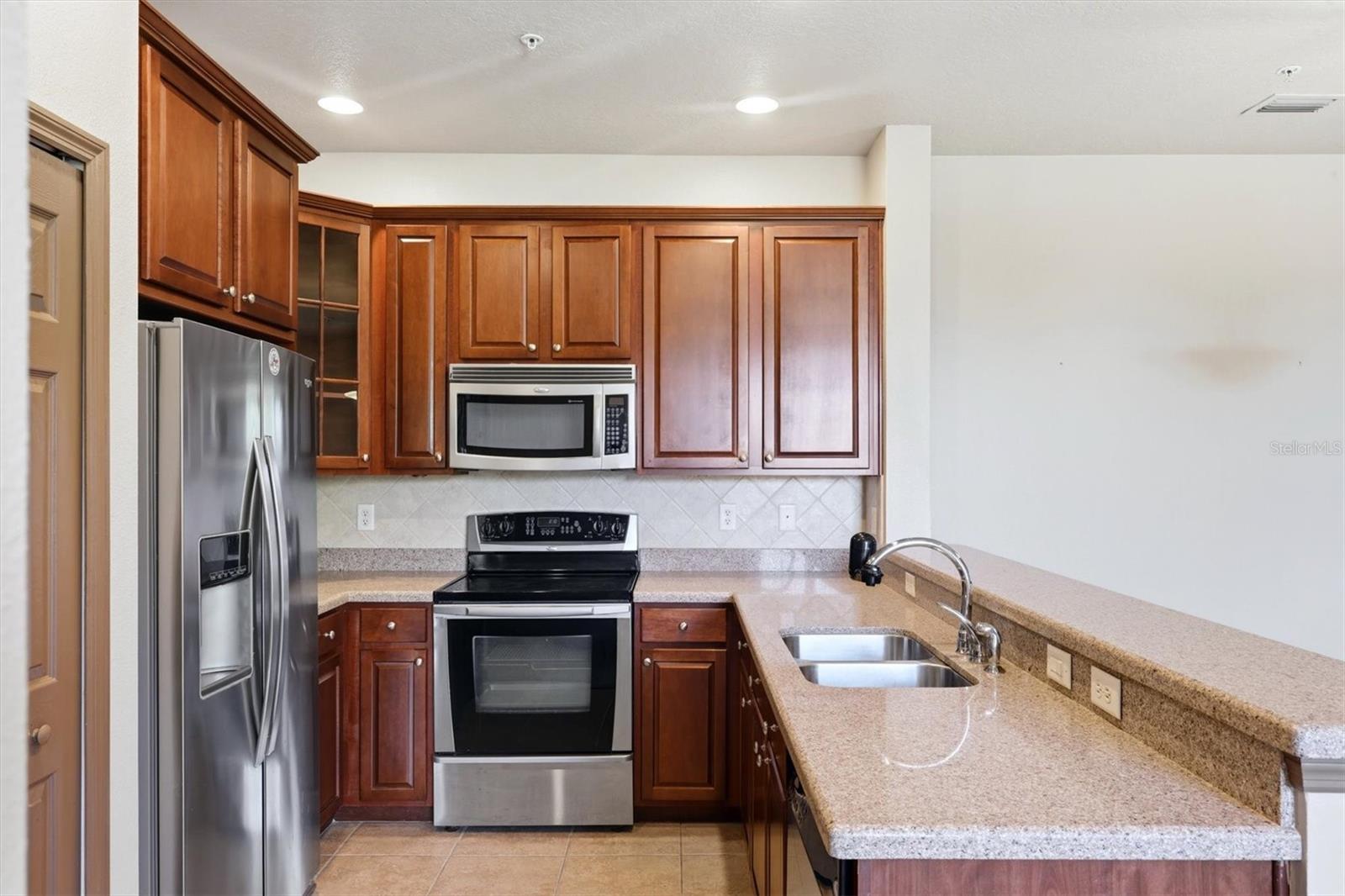 8098 MOONSTONE DR #17-203 — photo 2