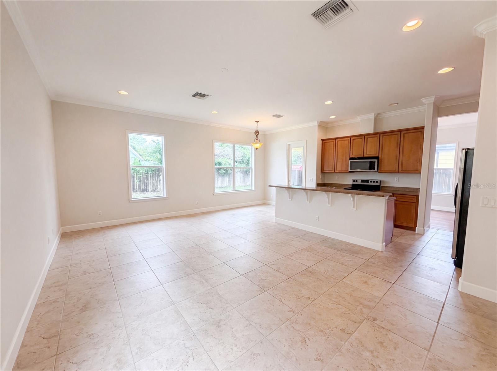 6215 INTERBAY BLVD — photo 4