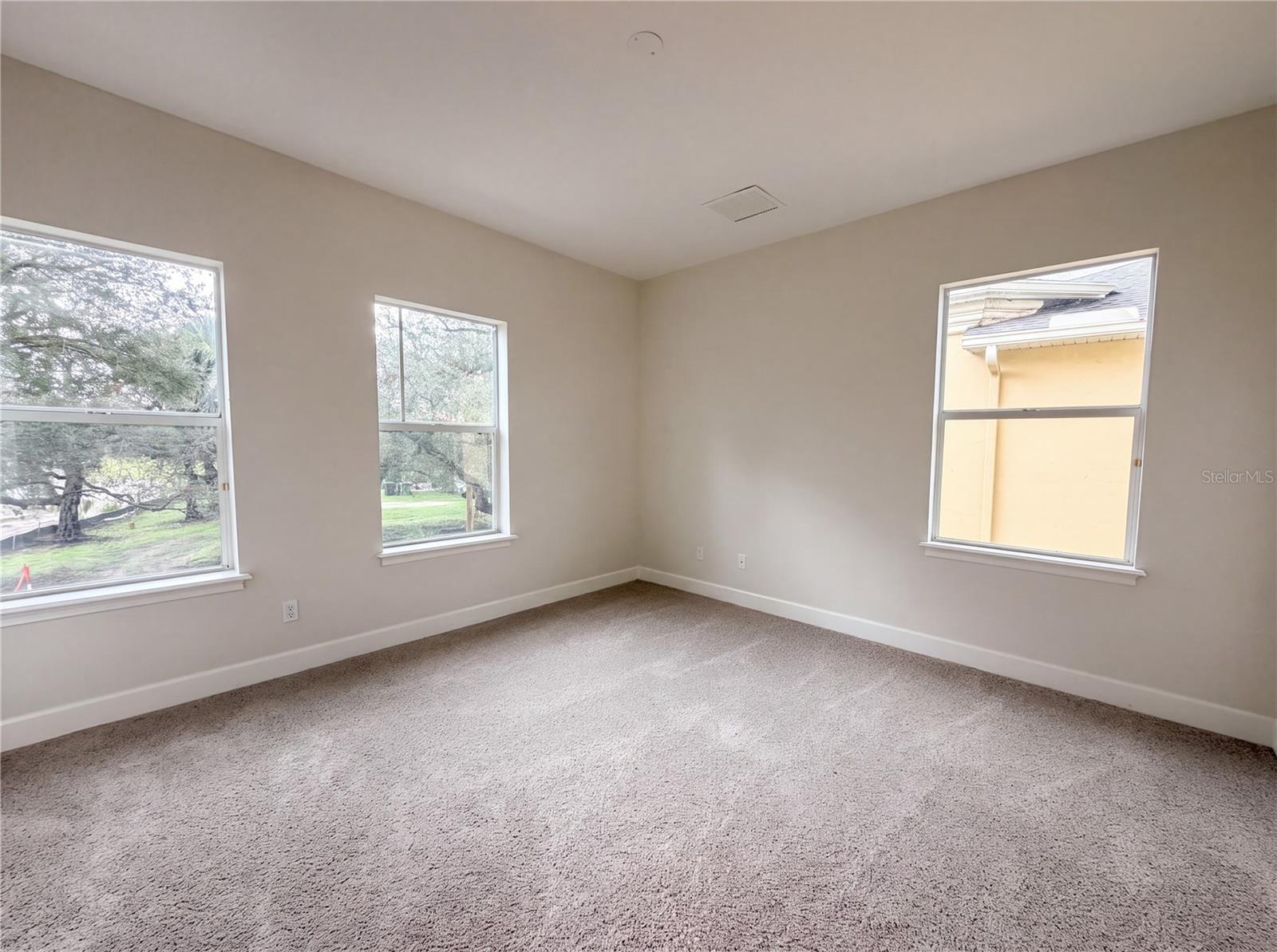 6215 INTERBAY BLVD — photo 13