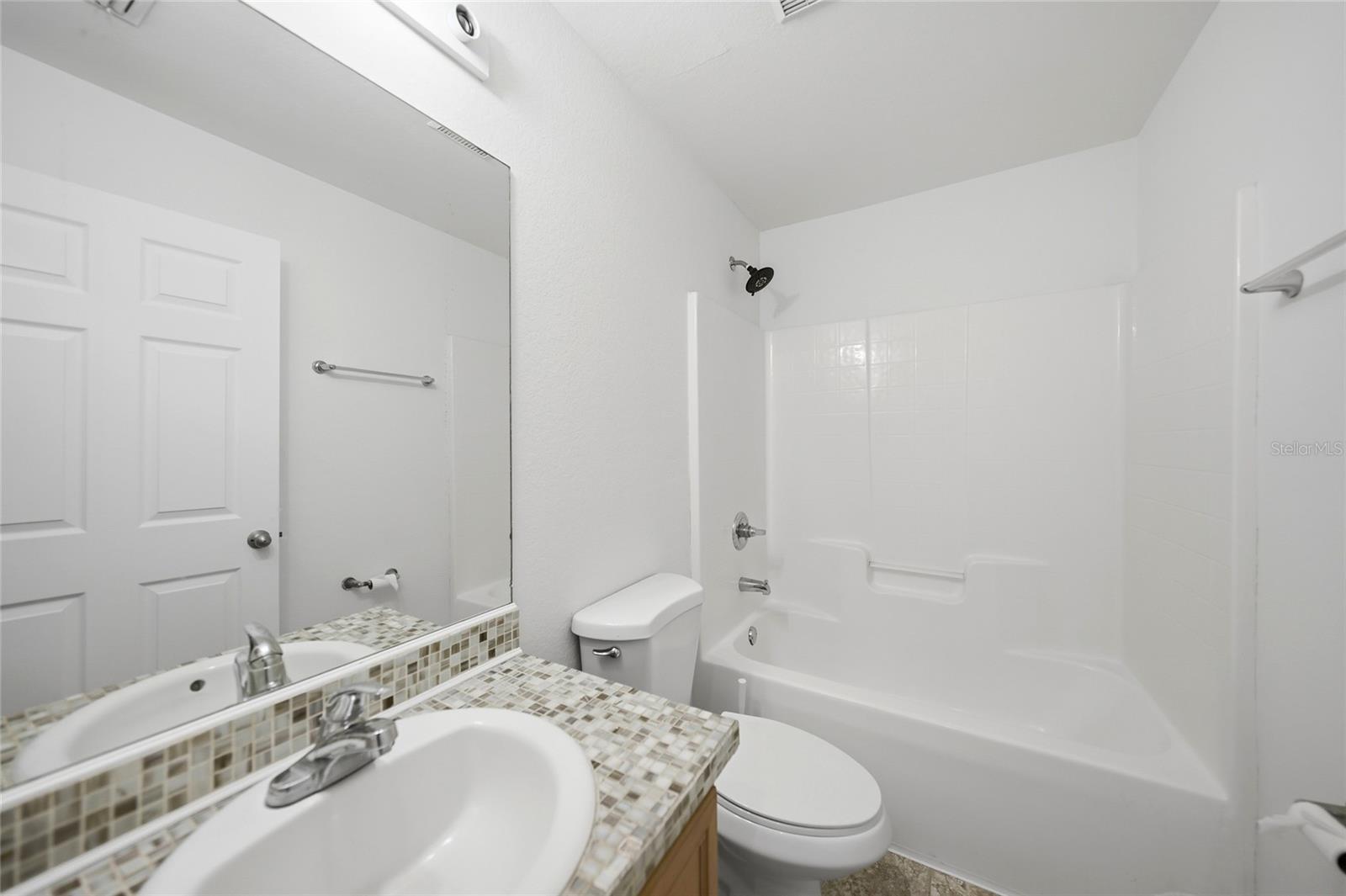 1471 PRAIRIE TER — photo 18