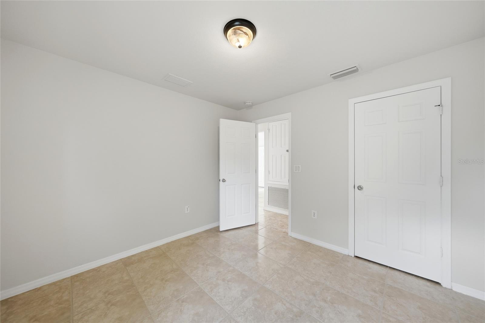 1471 PRAIRIE TER — photo 17