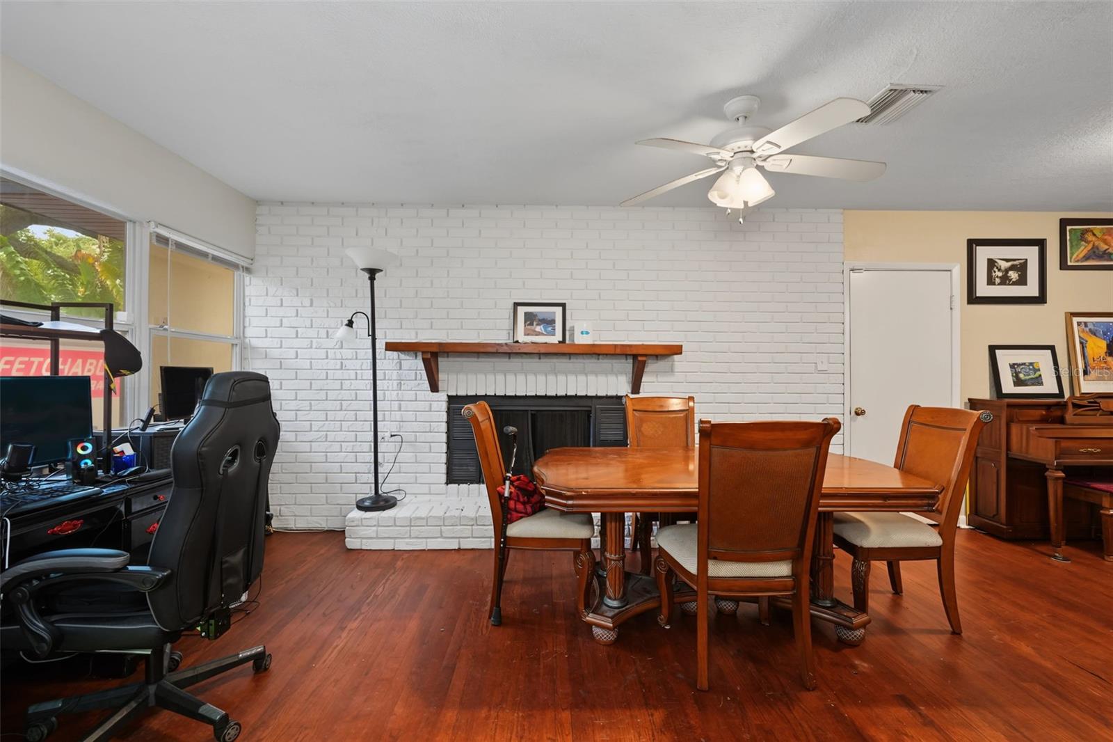 1542 LAKEVIEW RD — photo 10