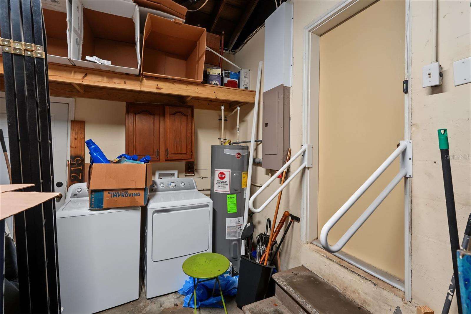 1542 LAKEVIEW RD — photo 37