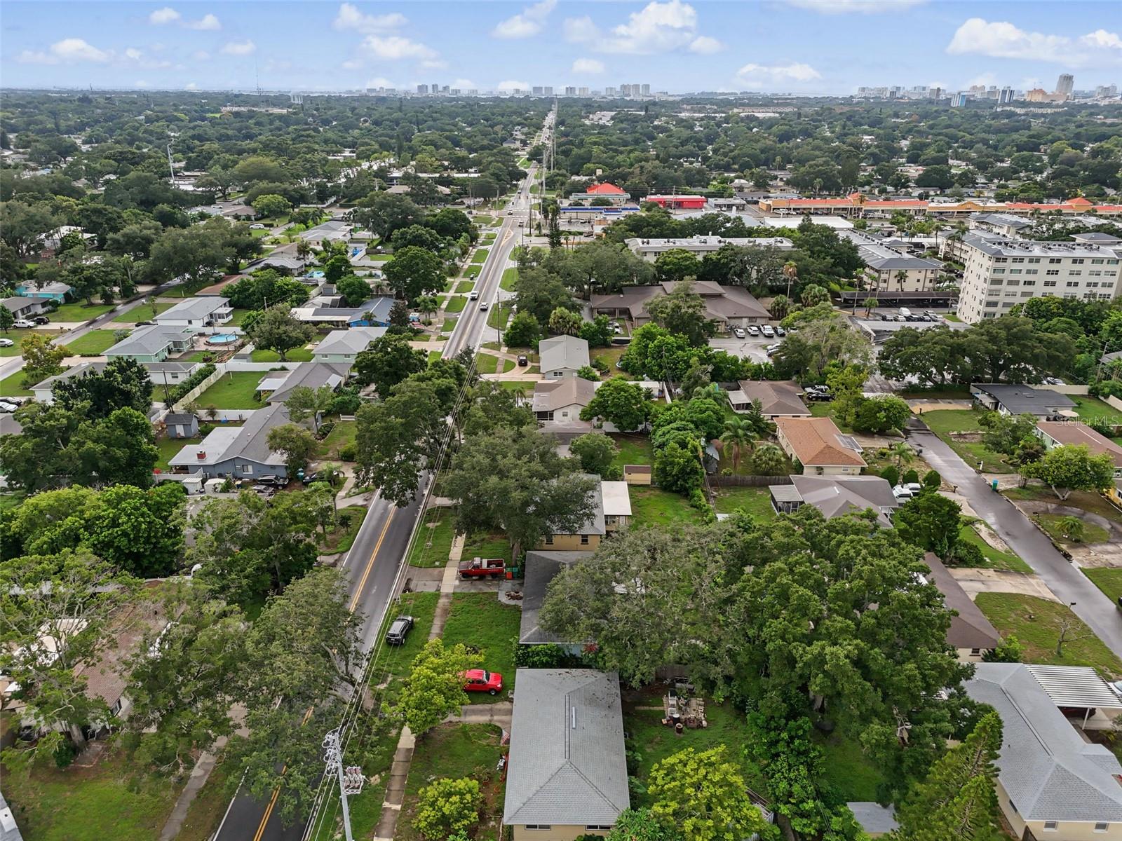 1542 LAKEVIEW RD — photo 34