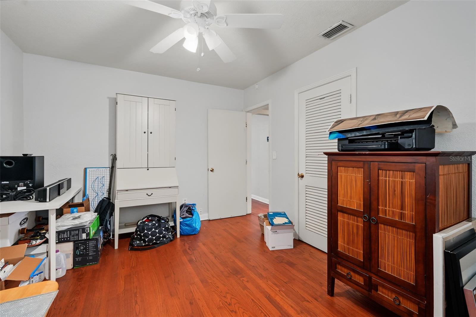 1542 LAKEVIEW RD — photo 15