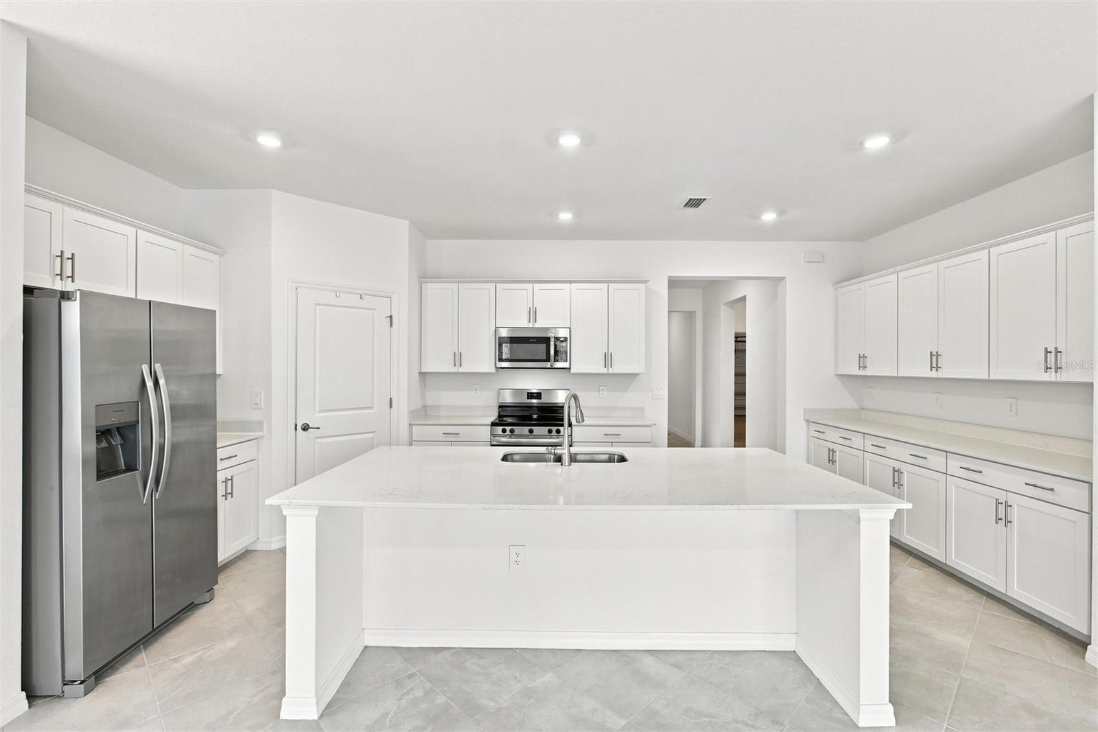 11296 PINOT DR — photo 8