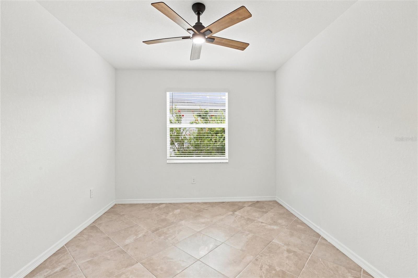 11296 PINOT DR — photo 35