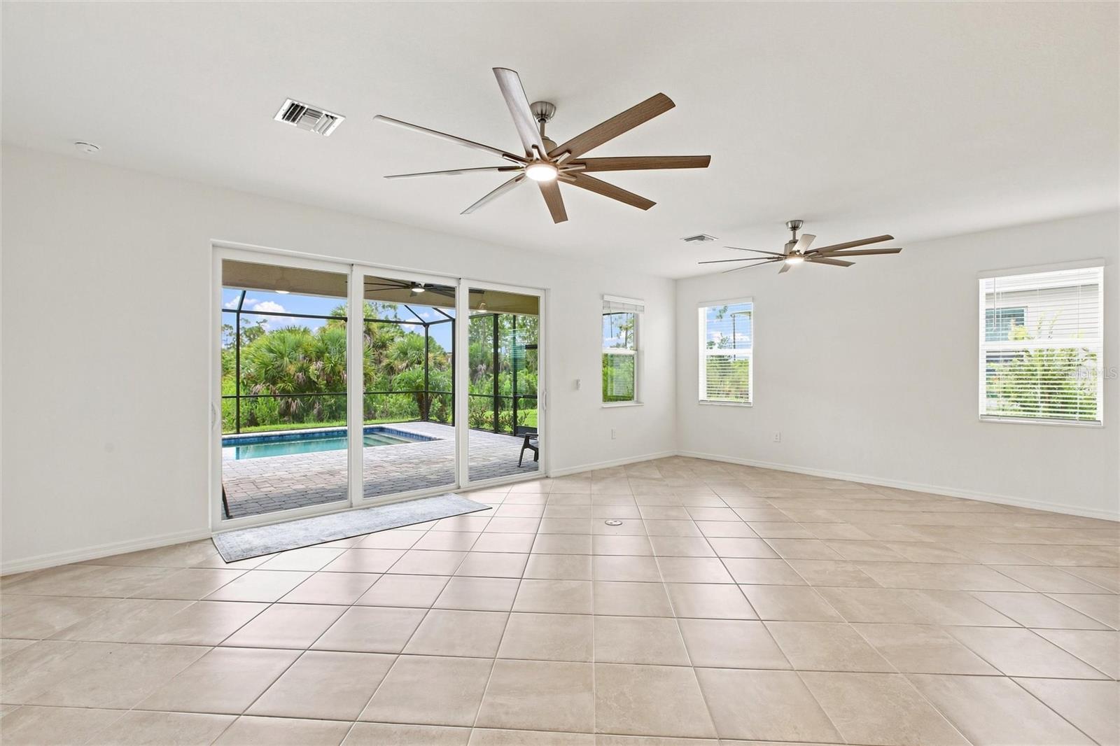 11296 PINOT DR — photo 6