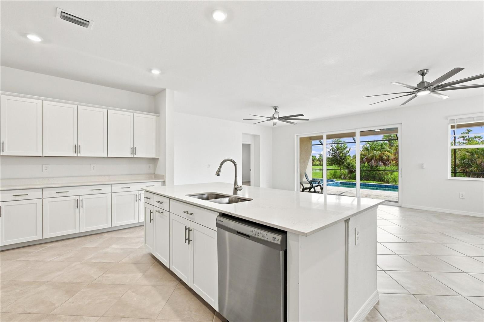 11296 PINOT DR — photo 5