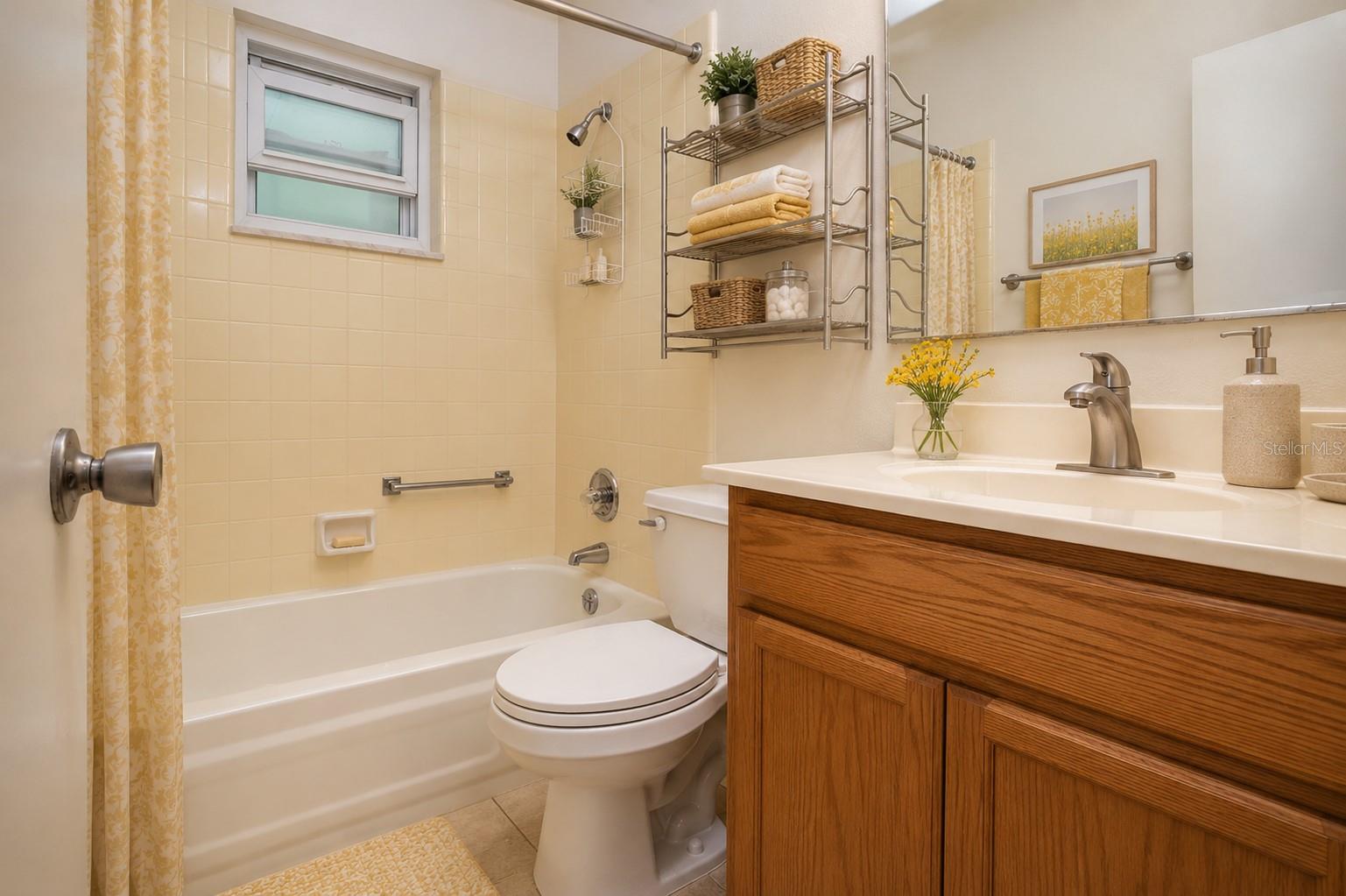 701 READING PL — photo 11