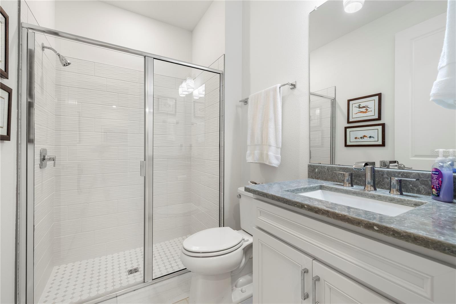 19722 SEA GLASS CIR — photo 31